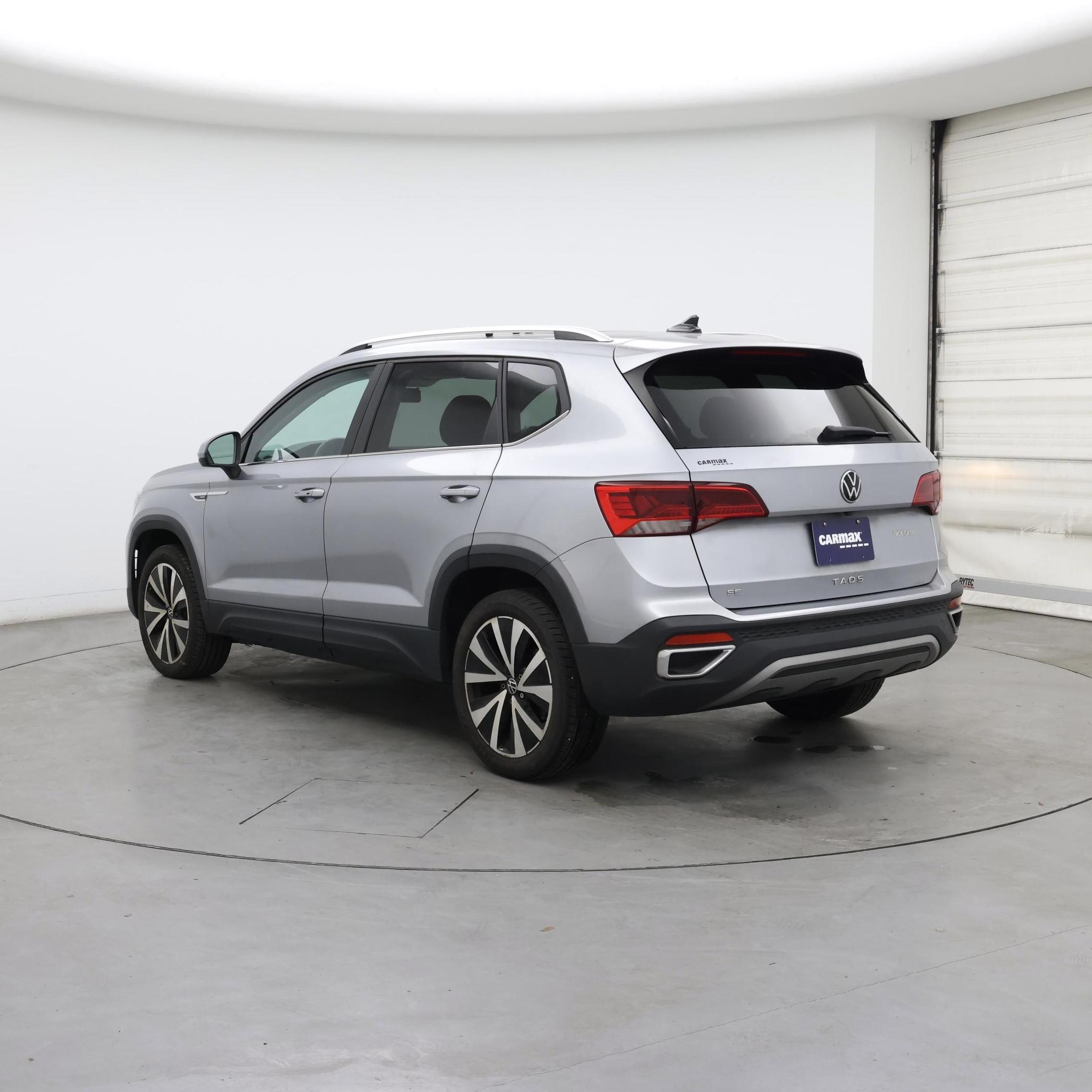 Thumbnail: 2022 Volkswagen Taos - 2