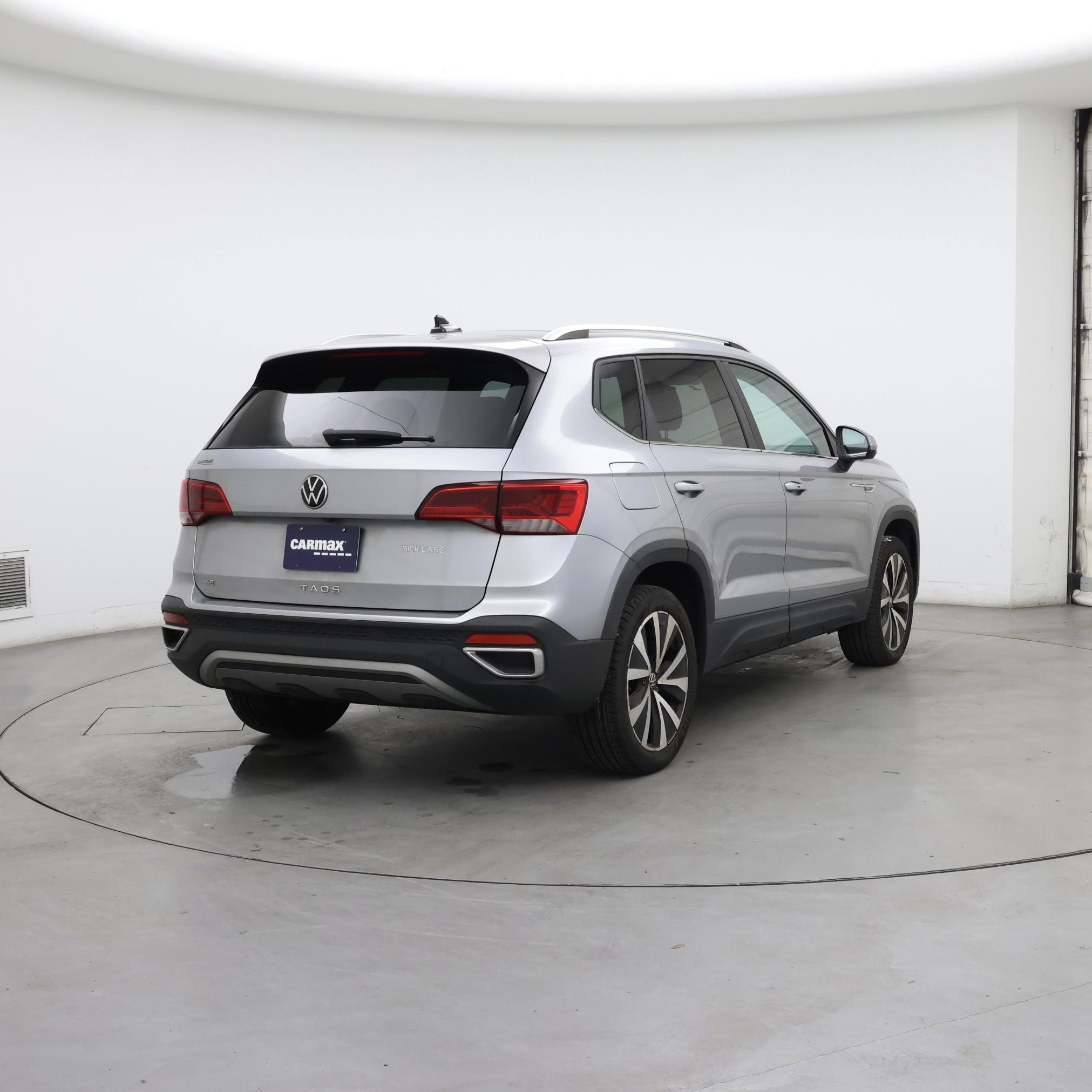 Thumbnail: 2022 Volkswagen Taos - 8