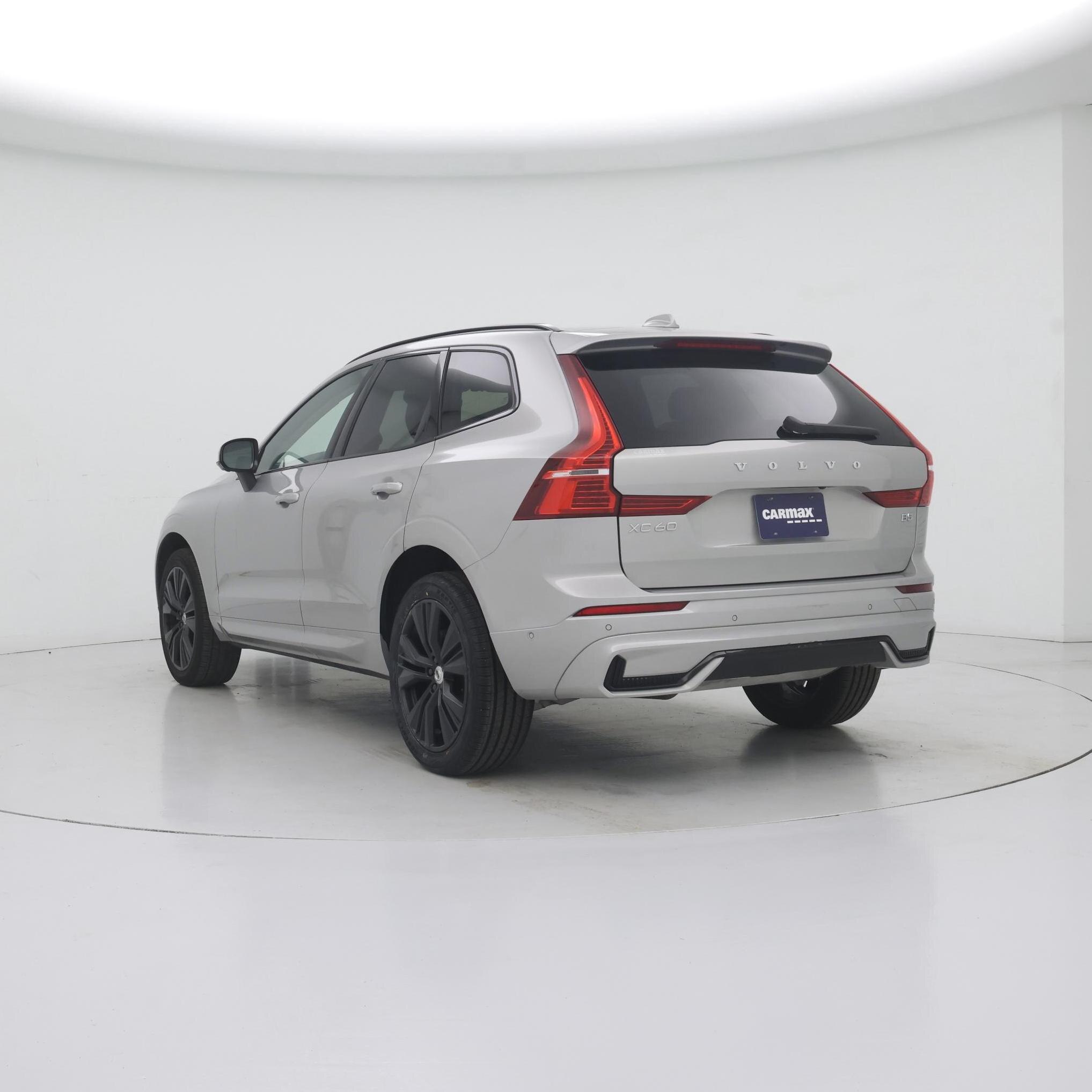 Thumbnail: 2023 Volvo XC60 - 2