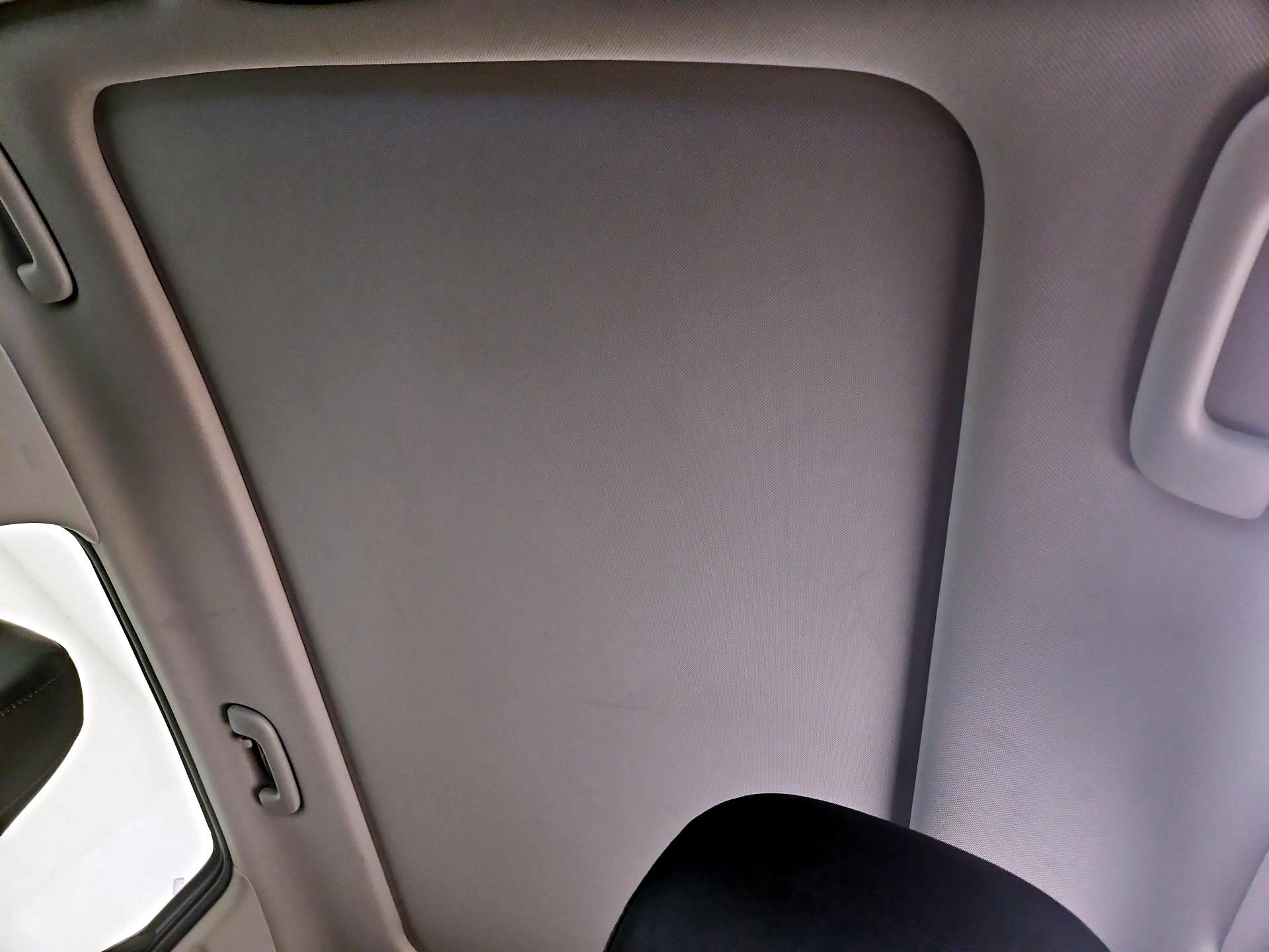 Thumbnail: 2023 Kia Sorento - 20