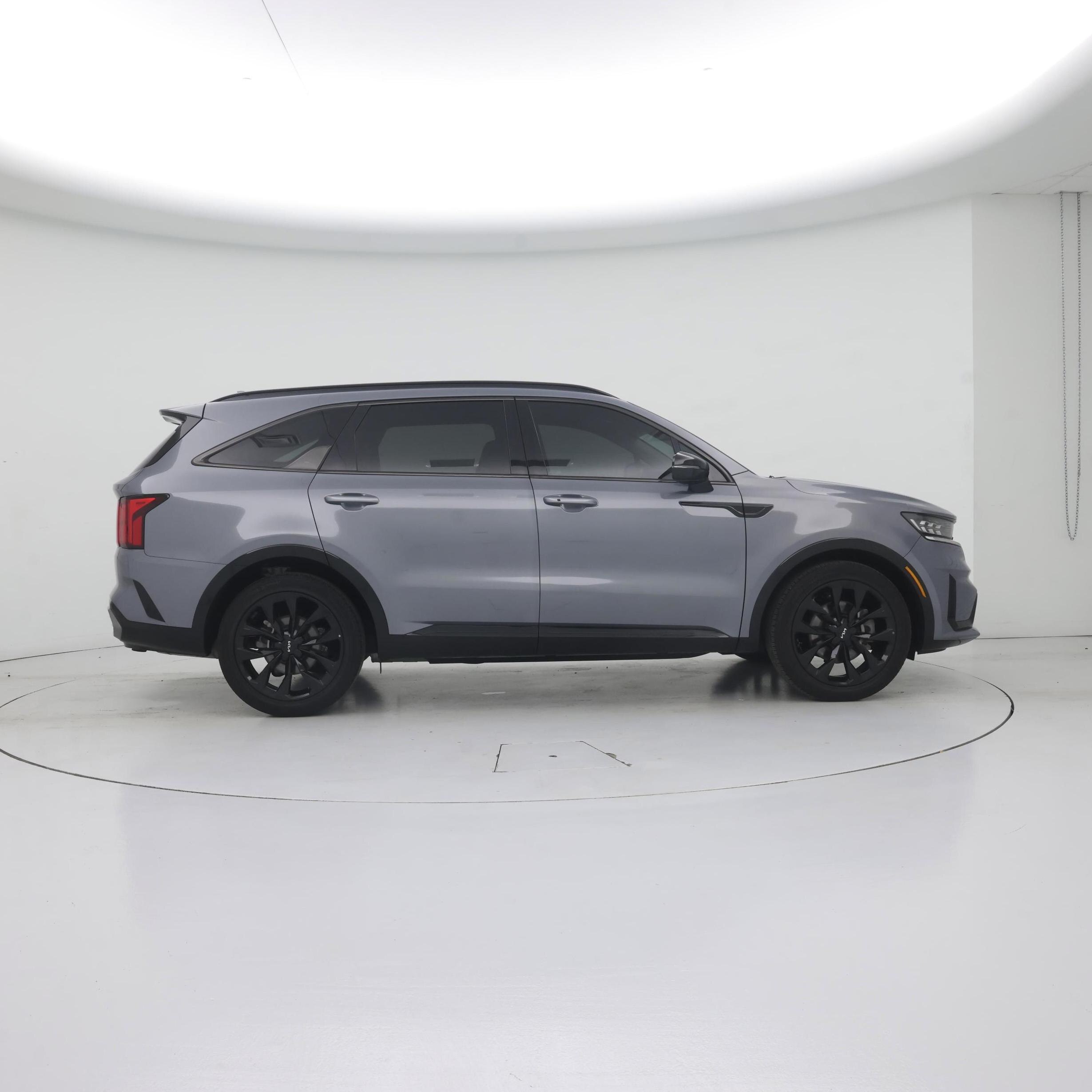 Thumbnail: 2023 Kia Sorento - 7