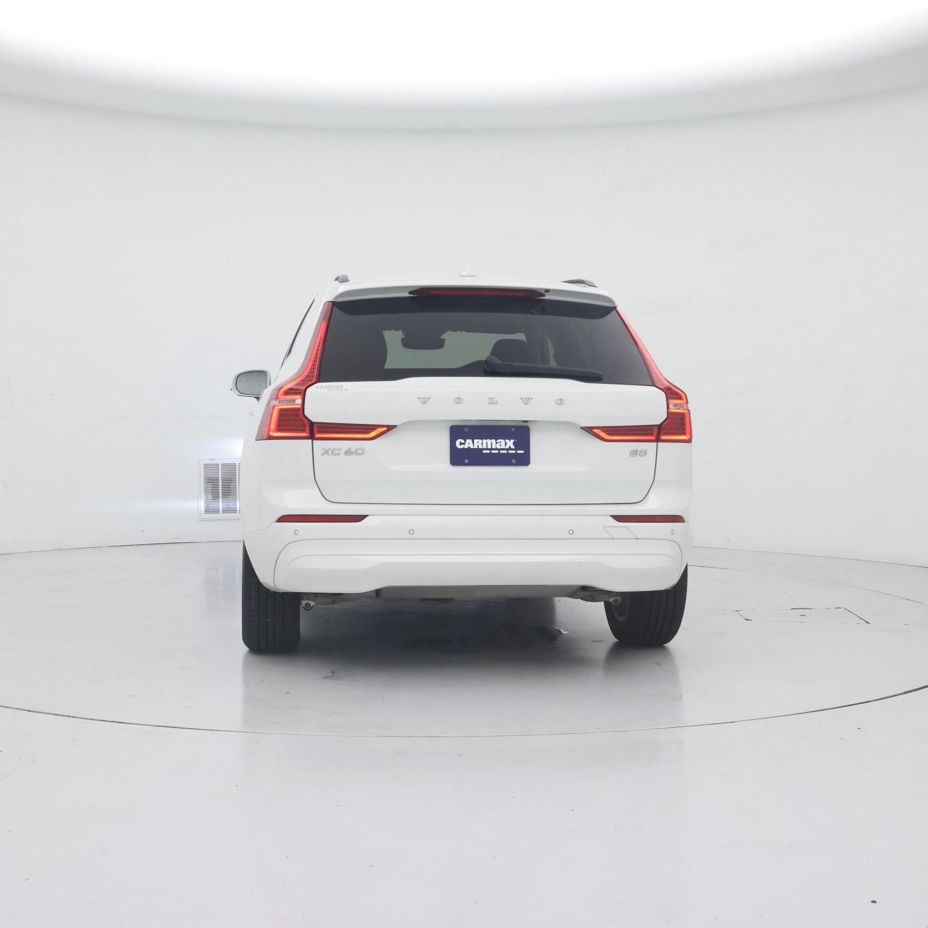 Thumbnail: 2022 Volvo XC60 - 6