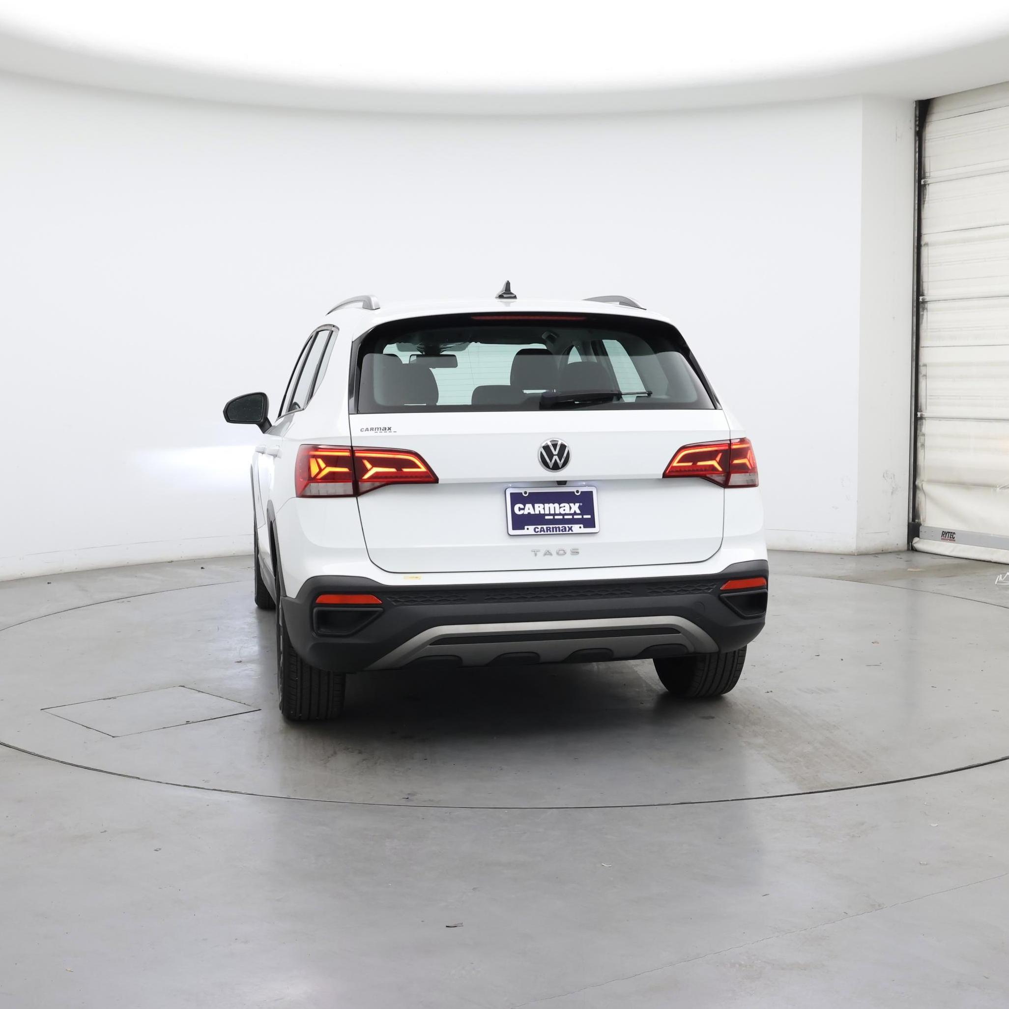 Thumbnail: 2022 Volkswagen Taos - 6