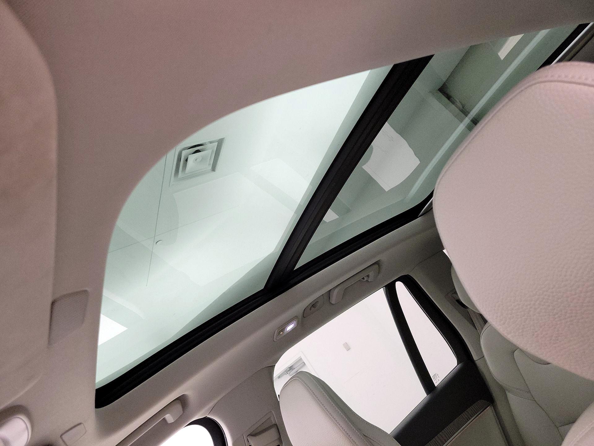 Thumbnail: 2023 Volvo XC90 - 20