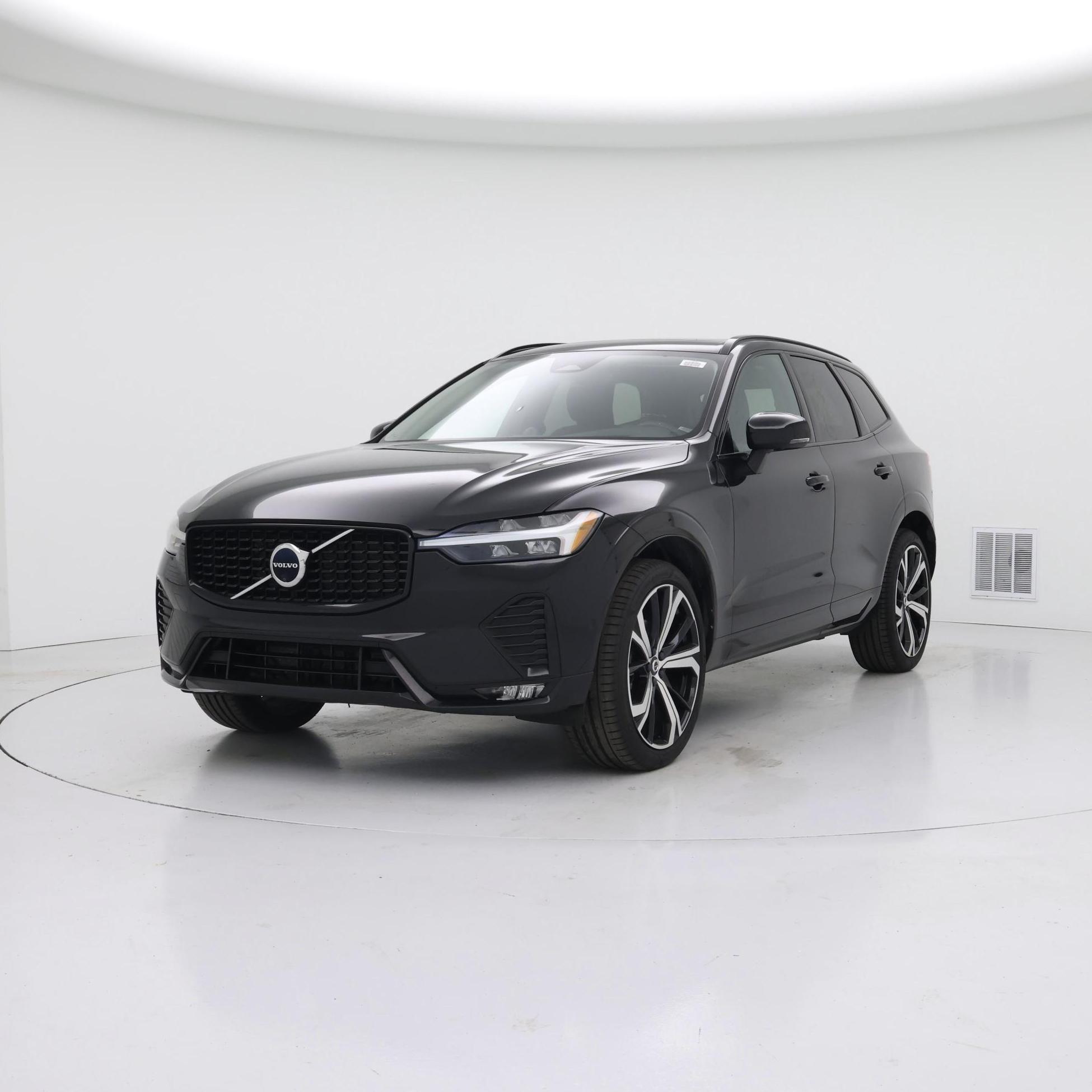 Thumbnail: 2023 Volvo XC60 - 4
