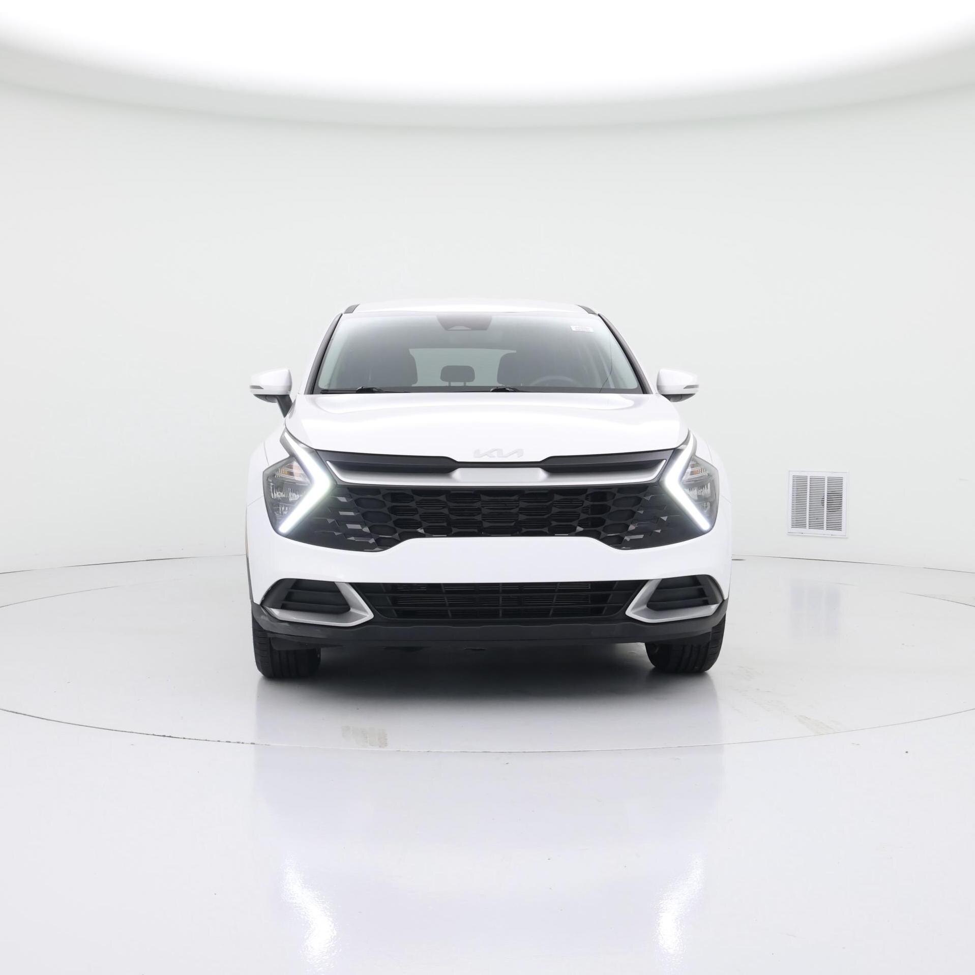 Thumbnail: 2023 Kia Sportage - 5