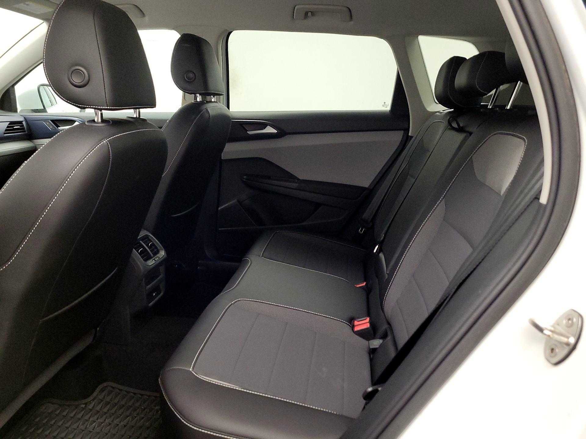 Thumbnail: 2023 Volkswagen Taos - 19