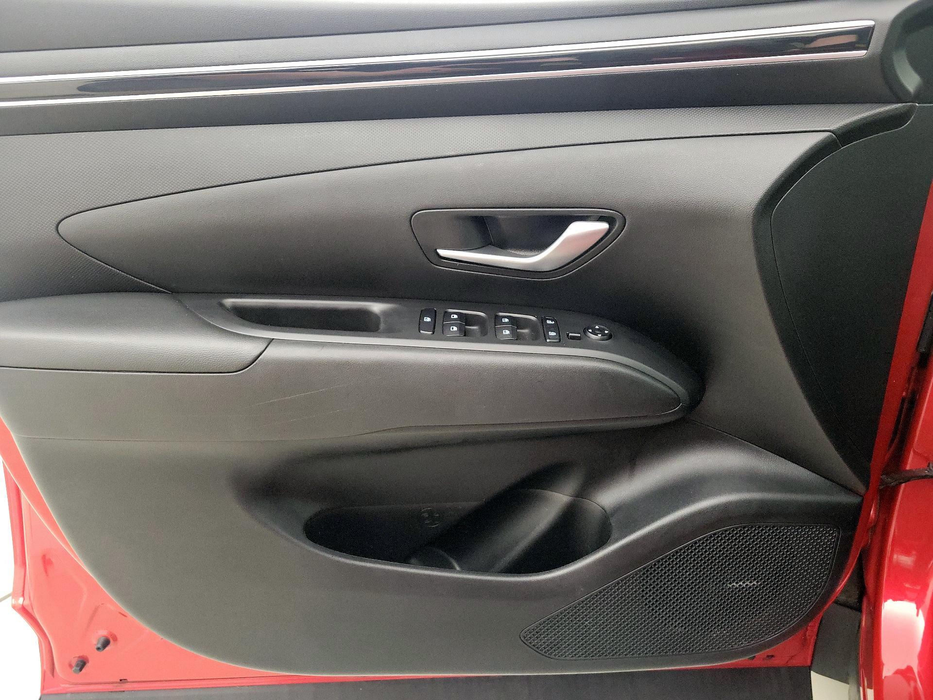 Thumbnail: 2023 Hyundai Tucson - 12