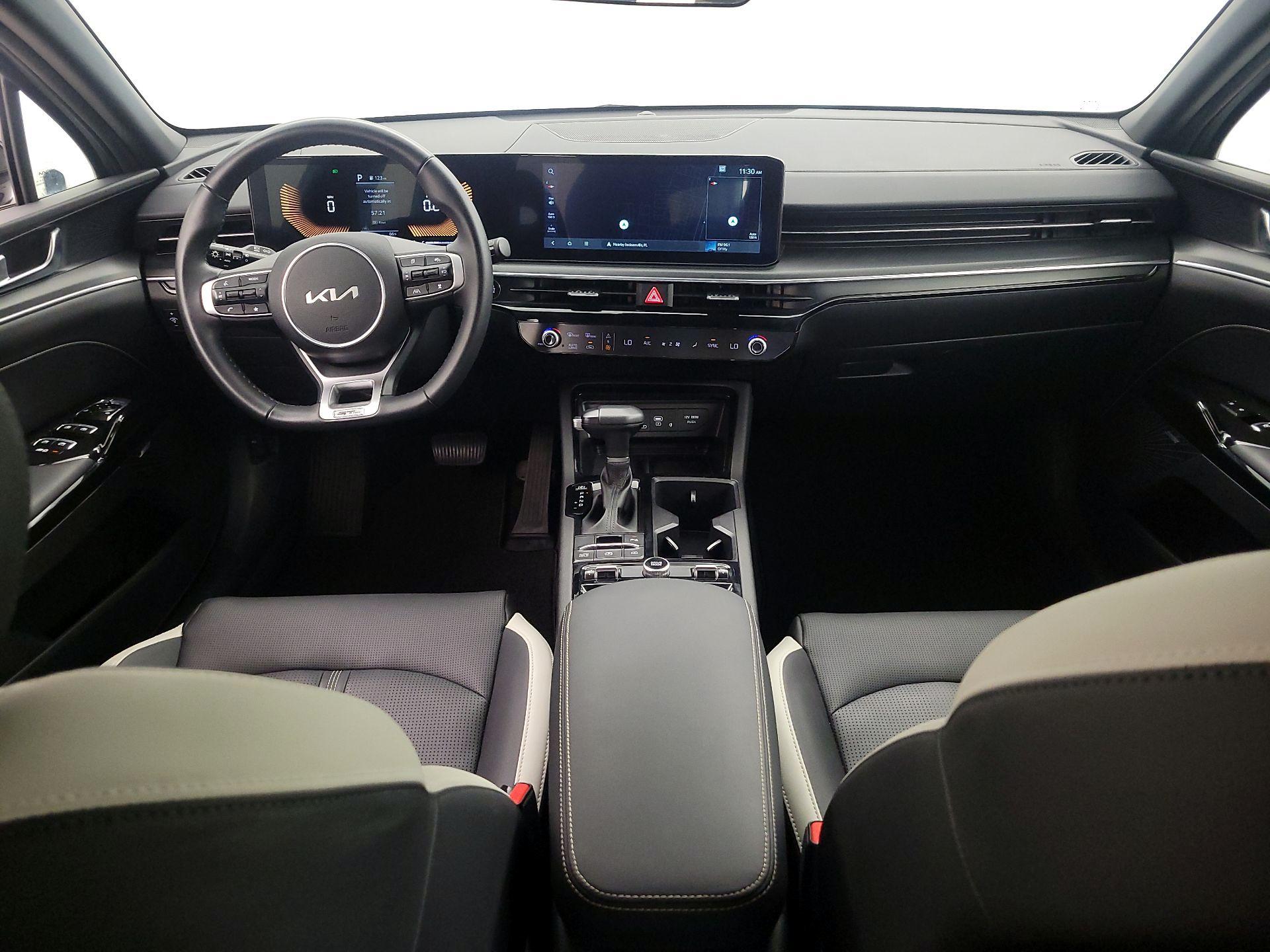 Thumbnail: 2025 Kia K5 - 9