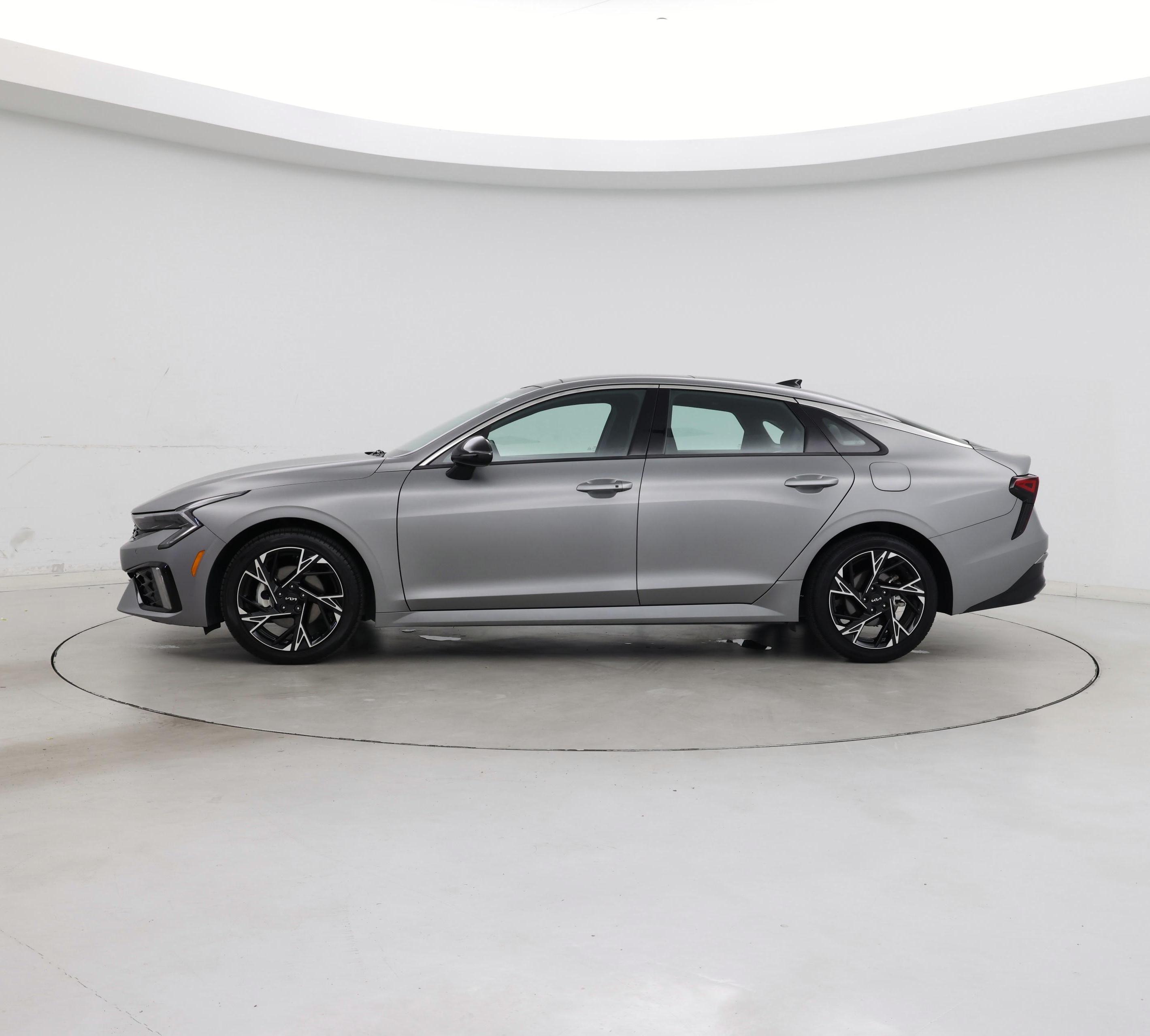 Thumbnail: 2025 Kia K5 - 3