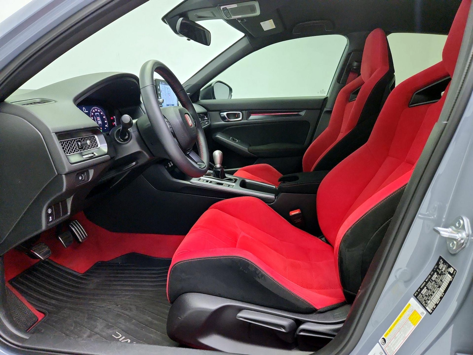 2025 Honda Civic Hatchback Type-R - Photo 12