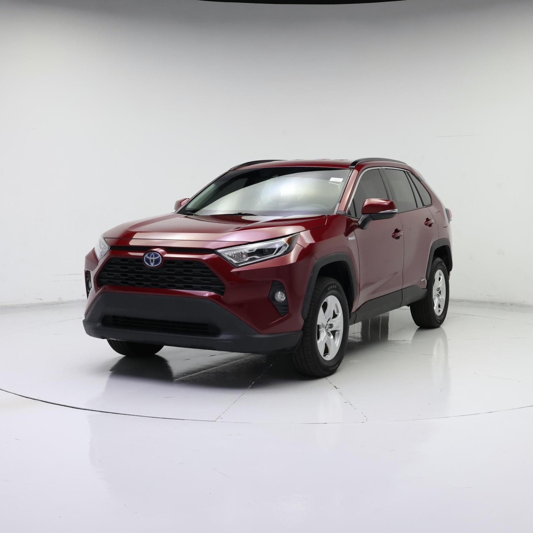 Thumbnail: 2021 Toyota RAV4 - 4