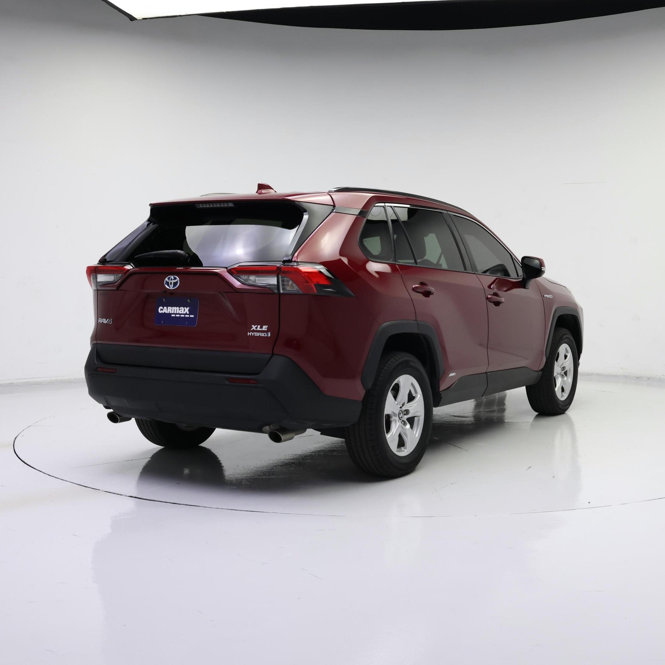 Thumbnail: 2021 Toyota RAV4 - 8