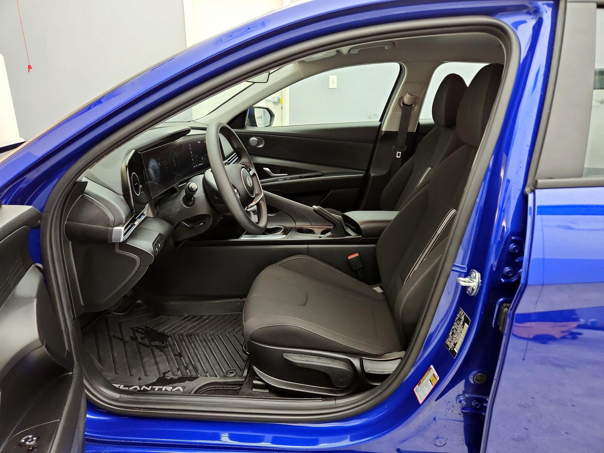 Thumbnail: 2024 Hyundai Elantra - 11