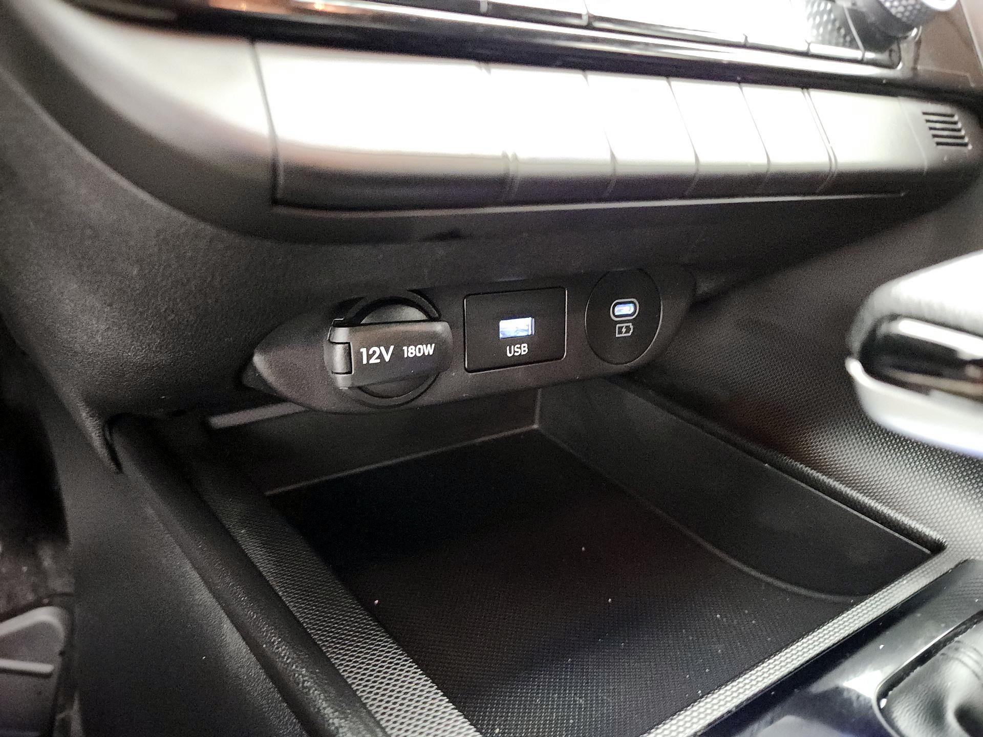 Thumbnail: 2024 Hyundai Elantra - 19