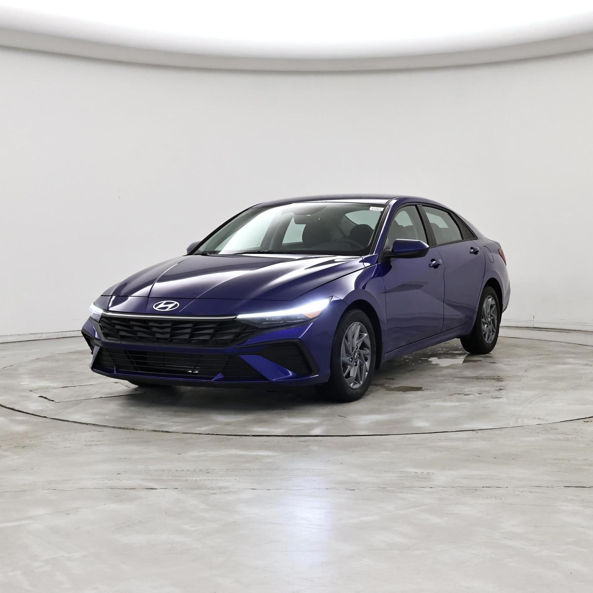 Thumbnail: 2024 Hyundai Elantra - 4