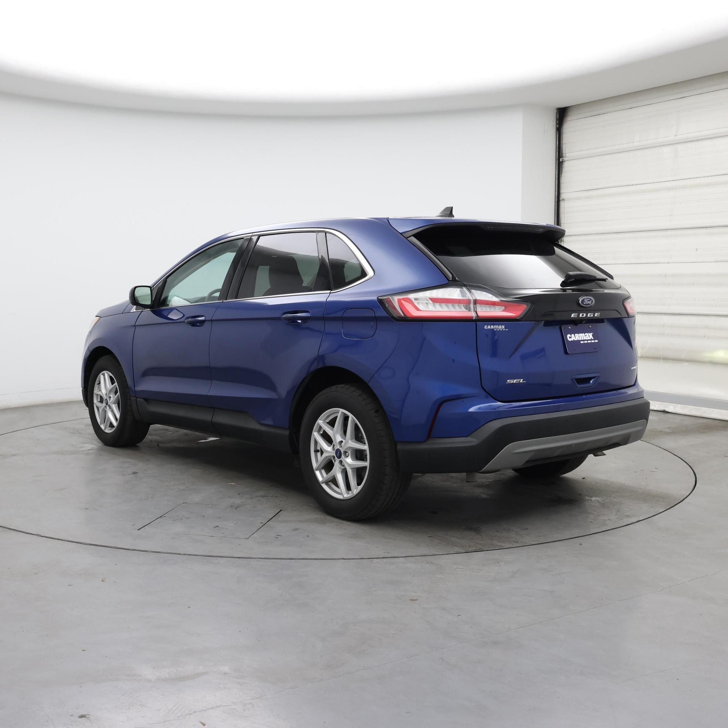 Thumbnail: 2022 Ford Edge - 2