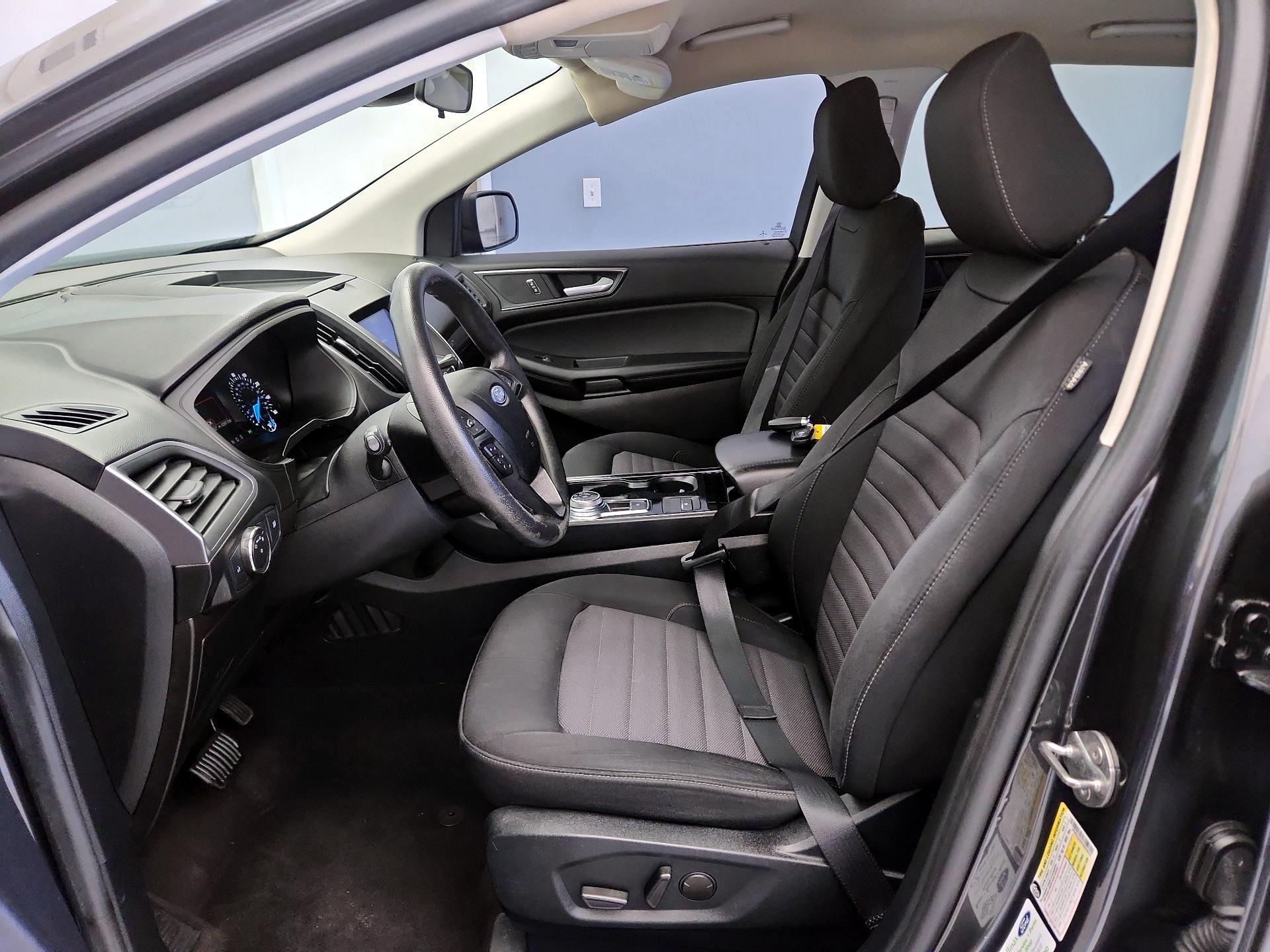 Thumbnail: 2020 Ford Edge - 11