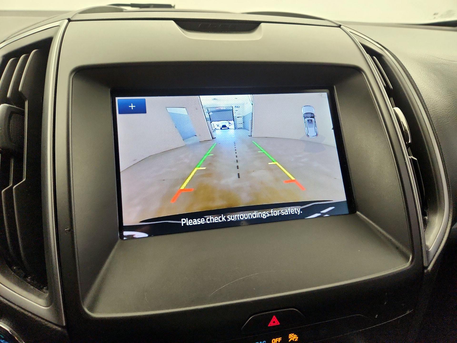 Thumbnail: 2020 Ford Edge - 14