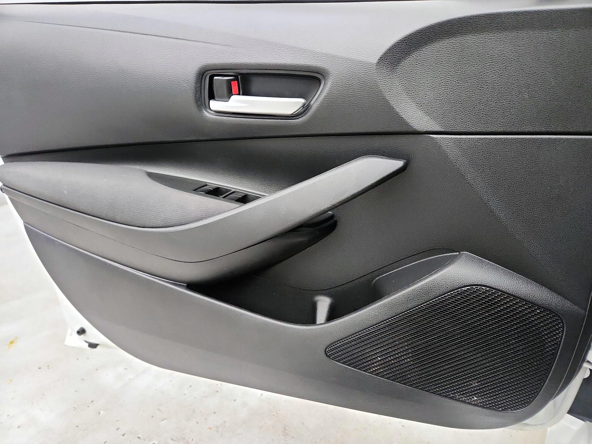 Thumbnail: 2021 Toyota Corolla - 12