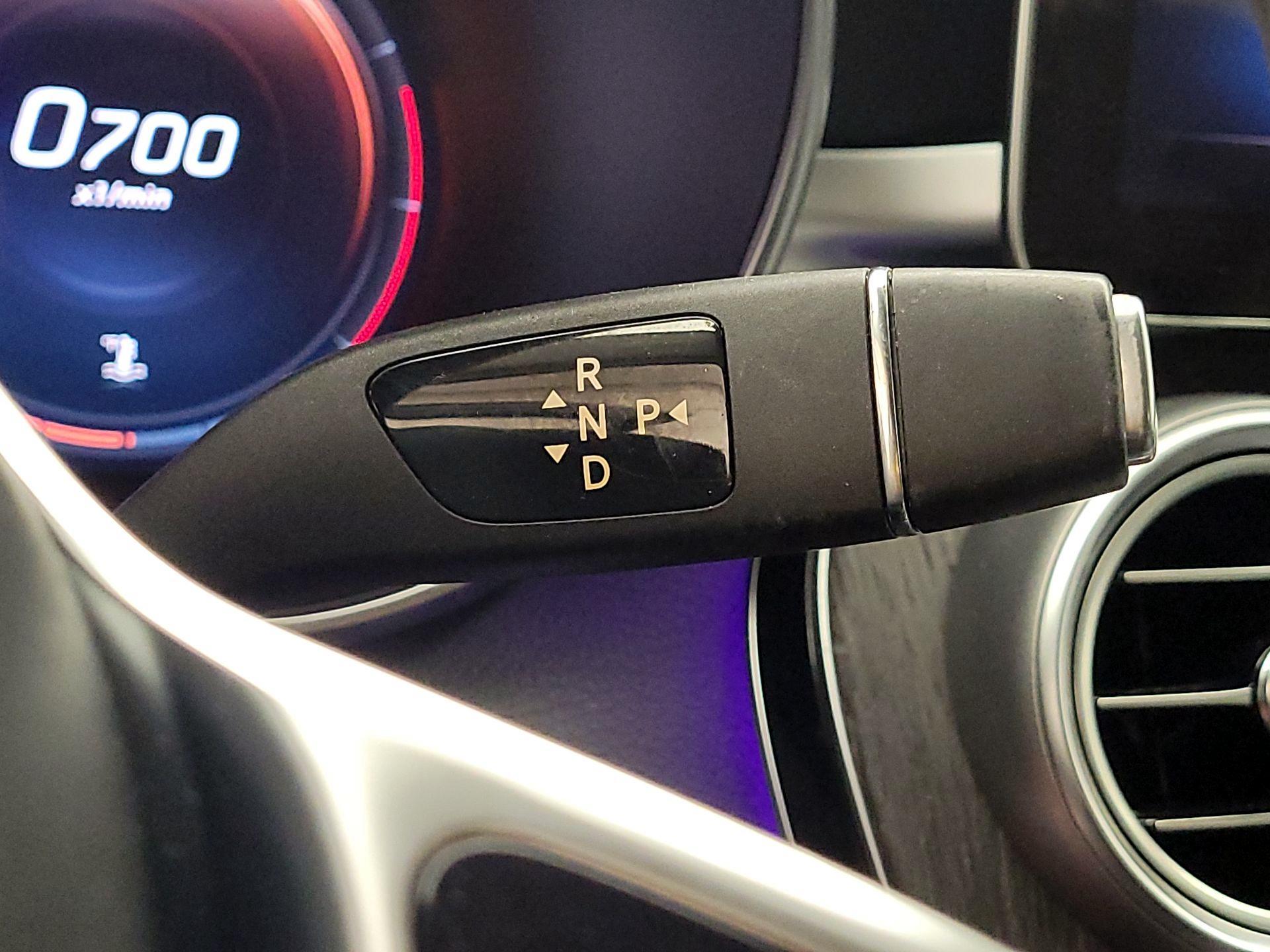 Thumbnail: 2021 Mercedes-Benz C-Class - 17