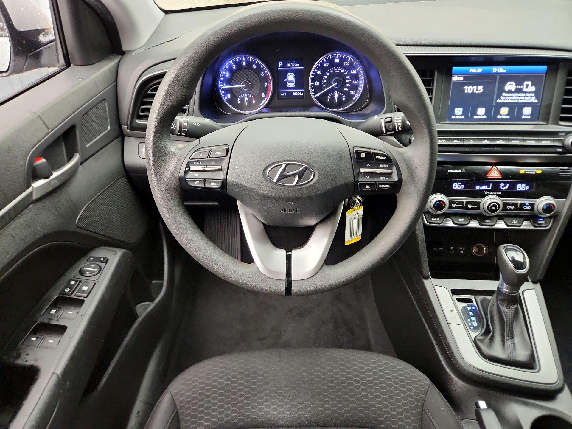 Thumbnail: 2020 Hyundai Elantra - 10