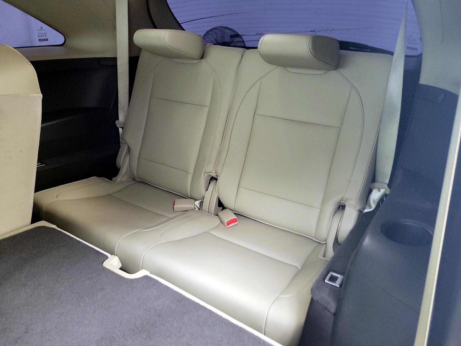 Thumbnail: 2020 Acura MDX - 20