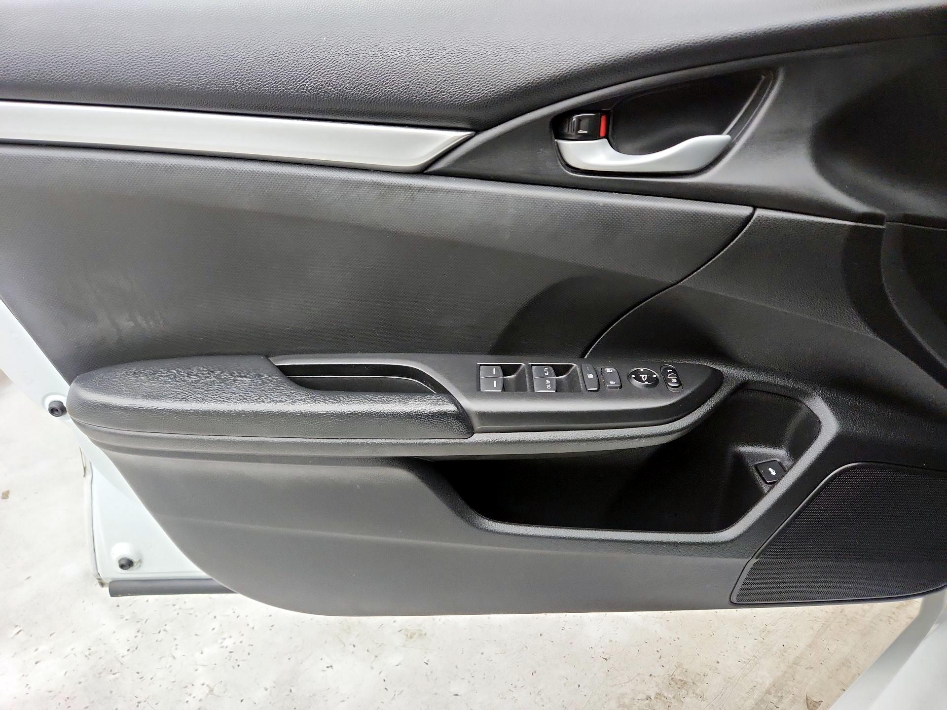 Thumbnail: 2021 Honda Civic - 12