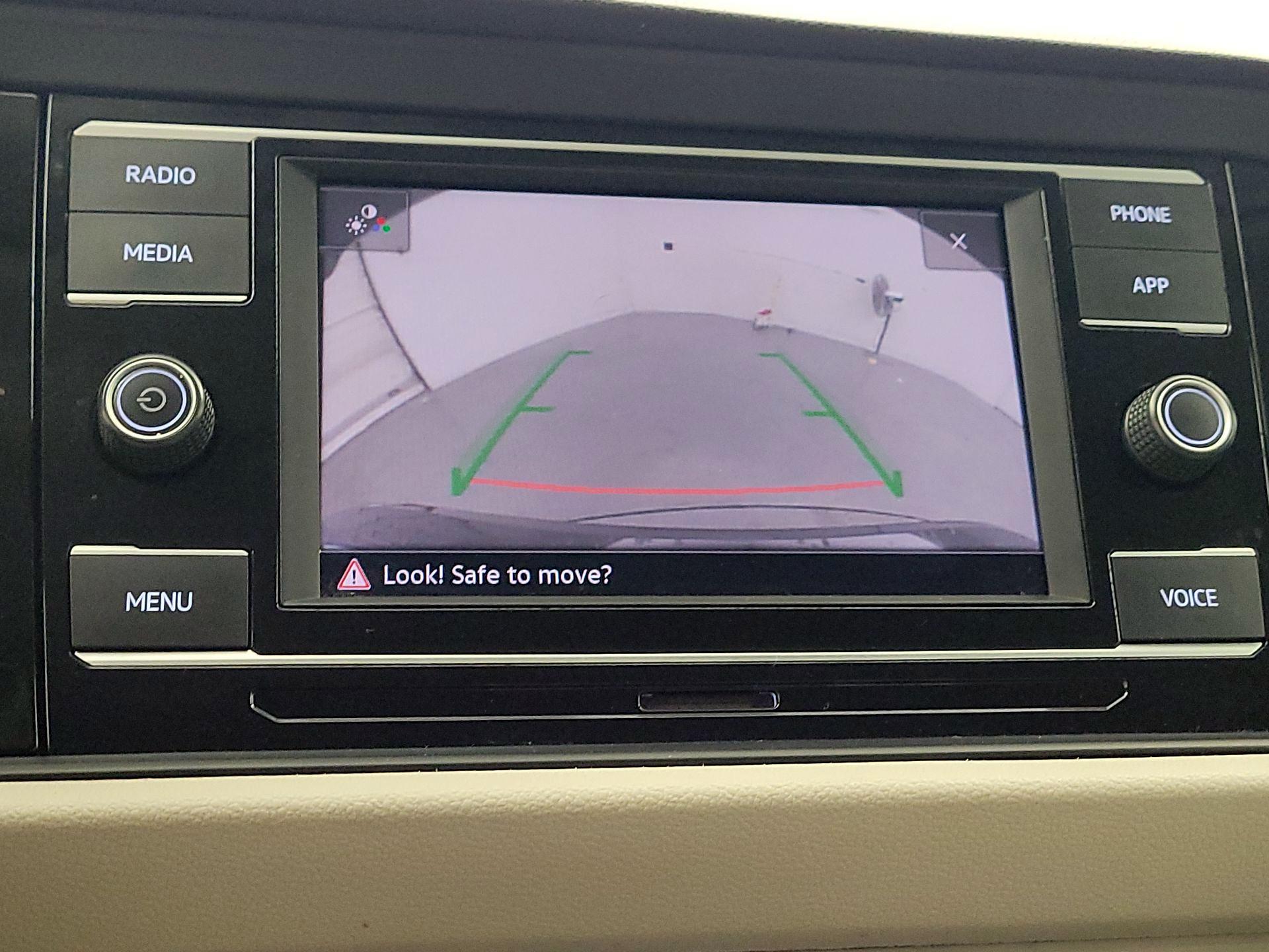 Thumbnail: 2020 Volkswagen Jetta - 14