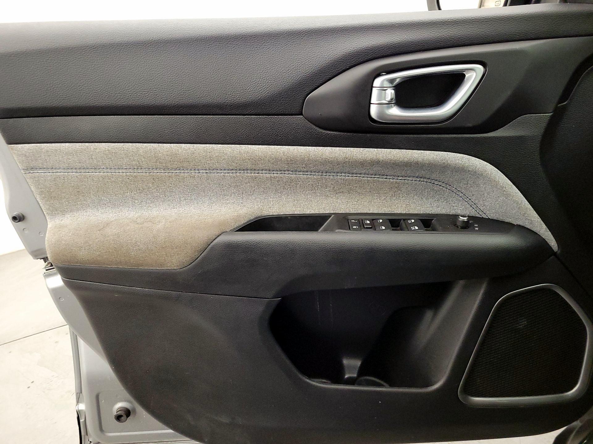 Thumbnail: 2022 Jeep Compass - 12