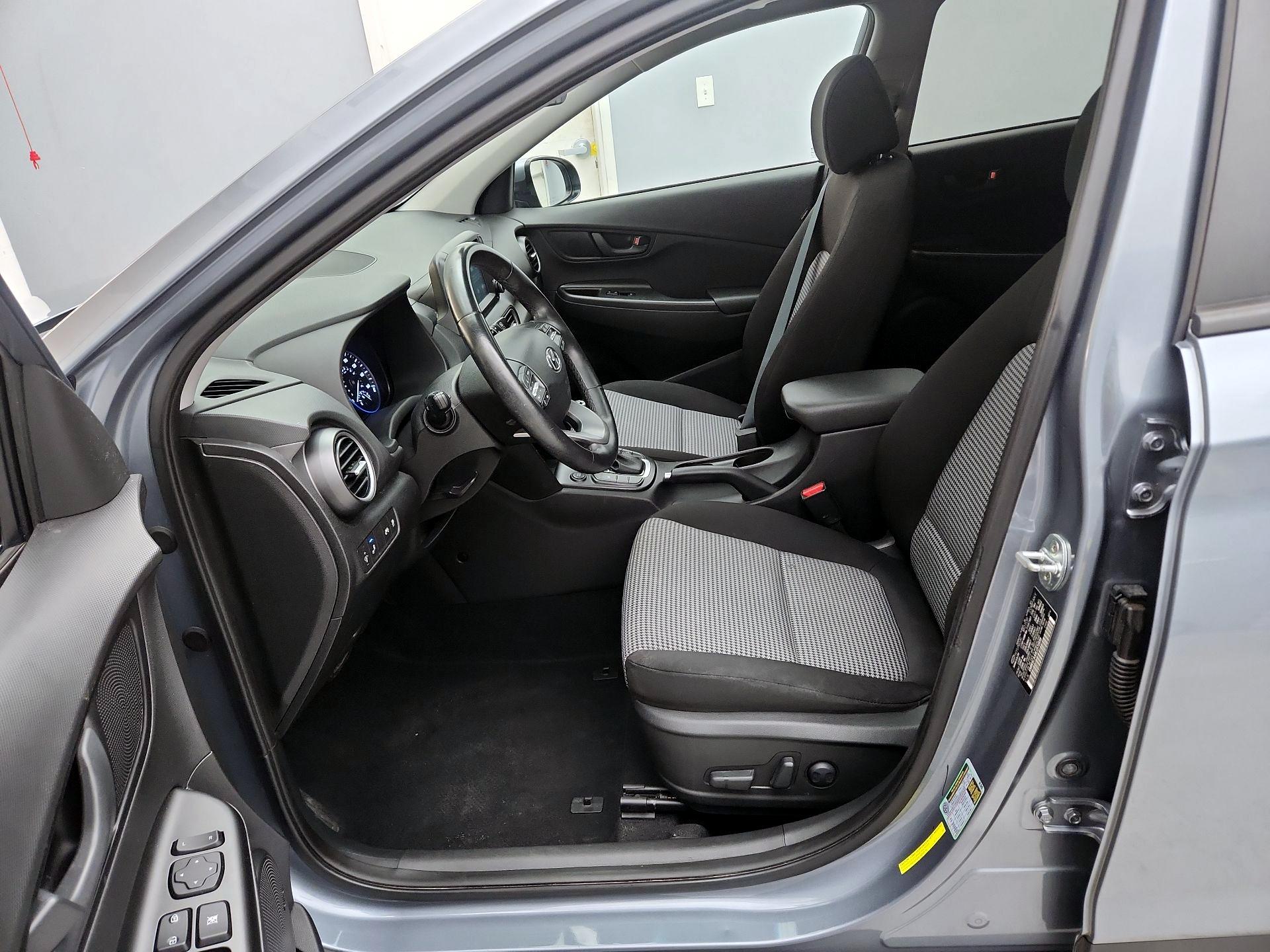 Thumbnail: 2020 Hyundai Kona - 11