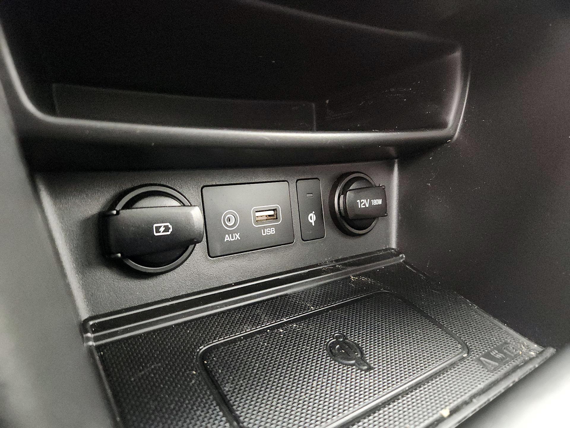 Thumbnail: 2020 Hyundai Kona - 18