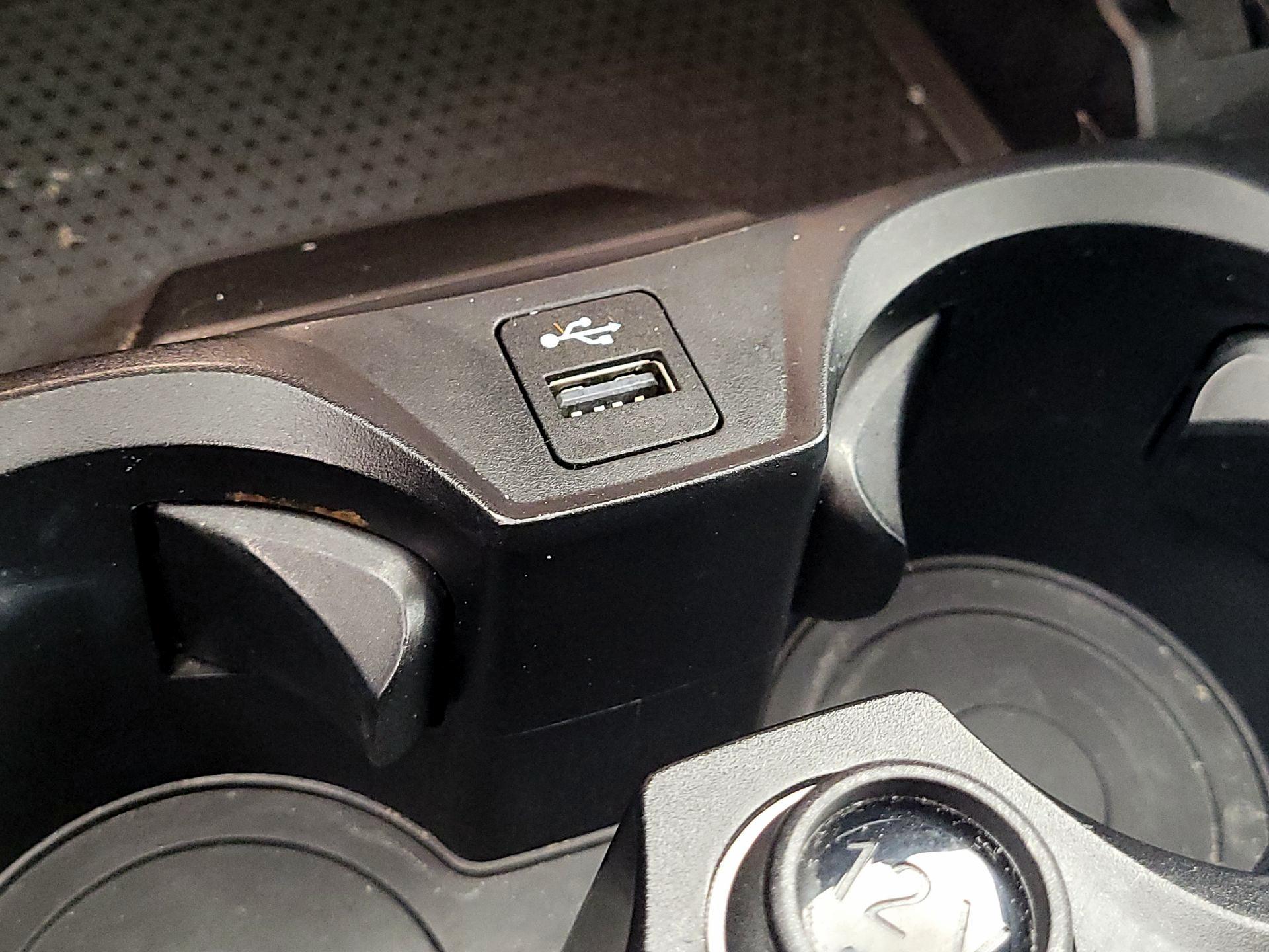 Thumbnail: 2021 BMW 3 Series - 18