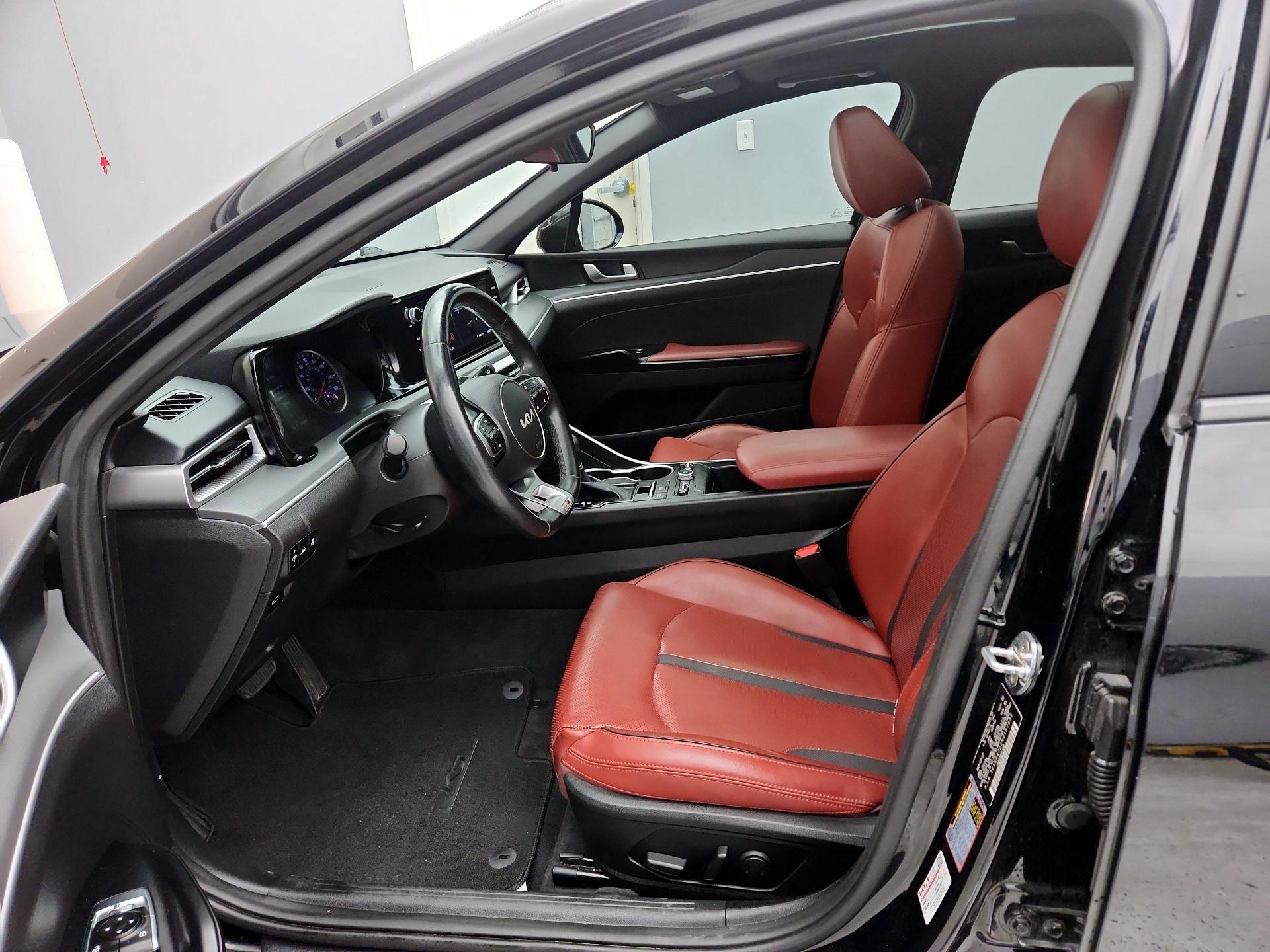 Thumbnail: 2022 Kia K5 - 11