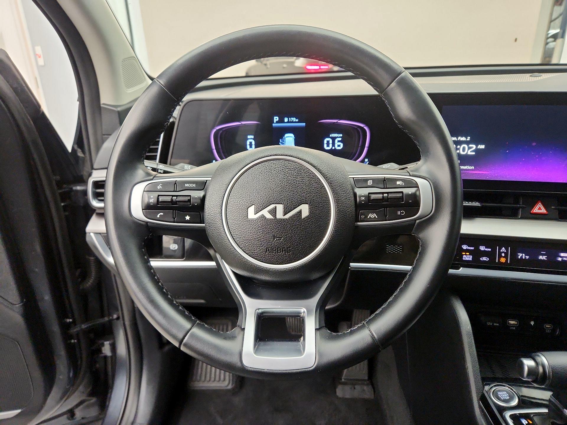 Thumbnail: 2023 Kia Sportage - 10