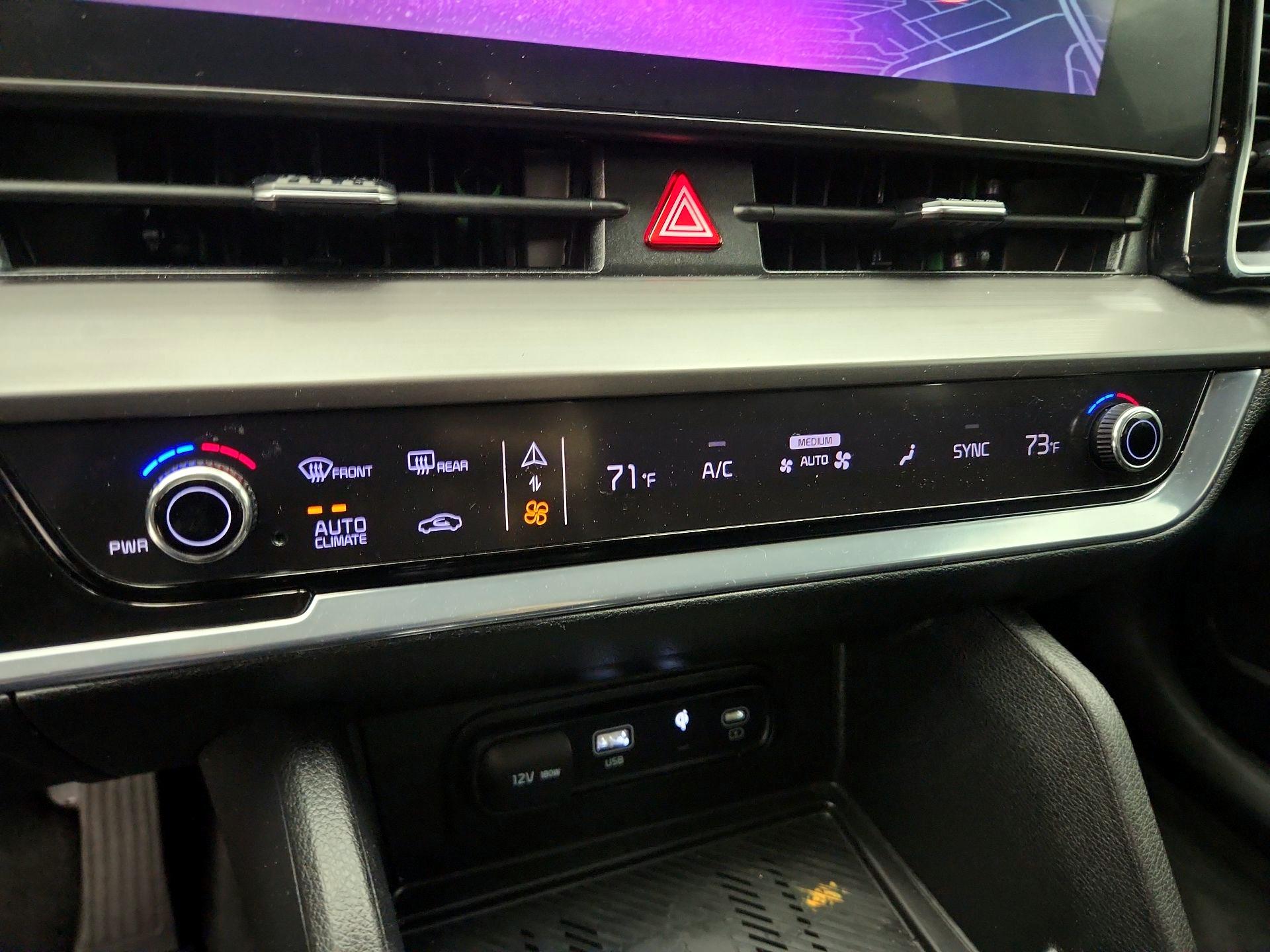 Thumbnail: 2023 Kia Sportage - 17