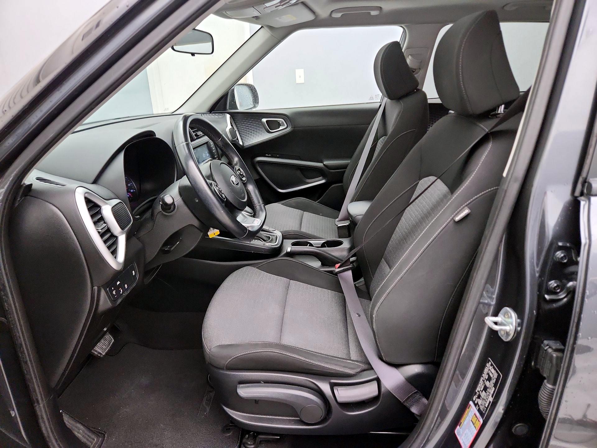 Thumbnail: 2021 Kia Soul - 11