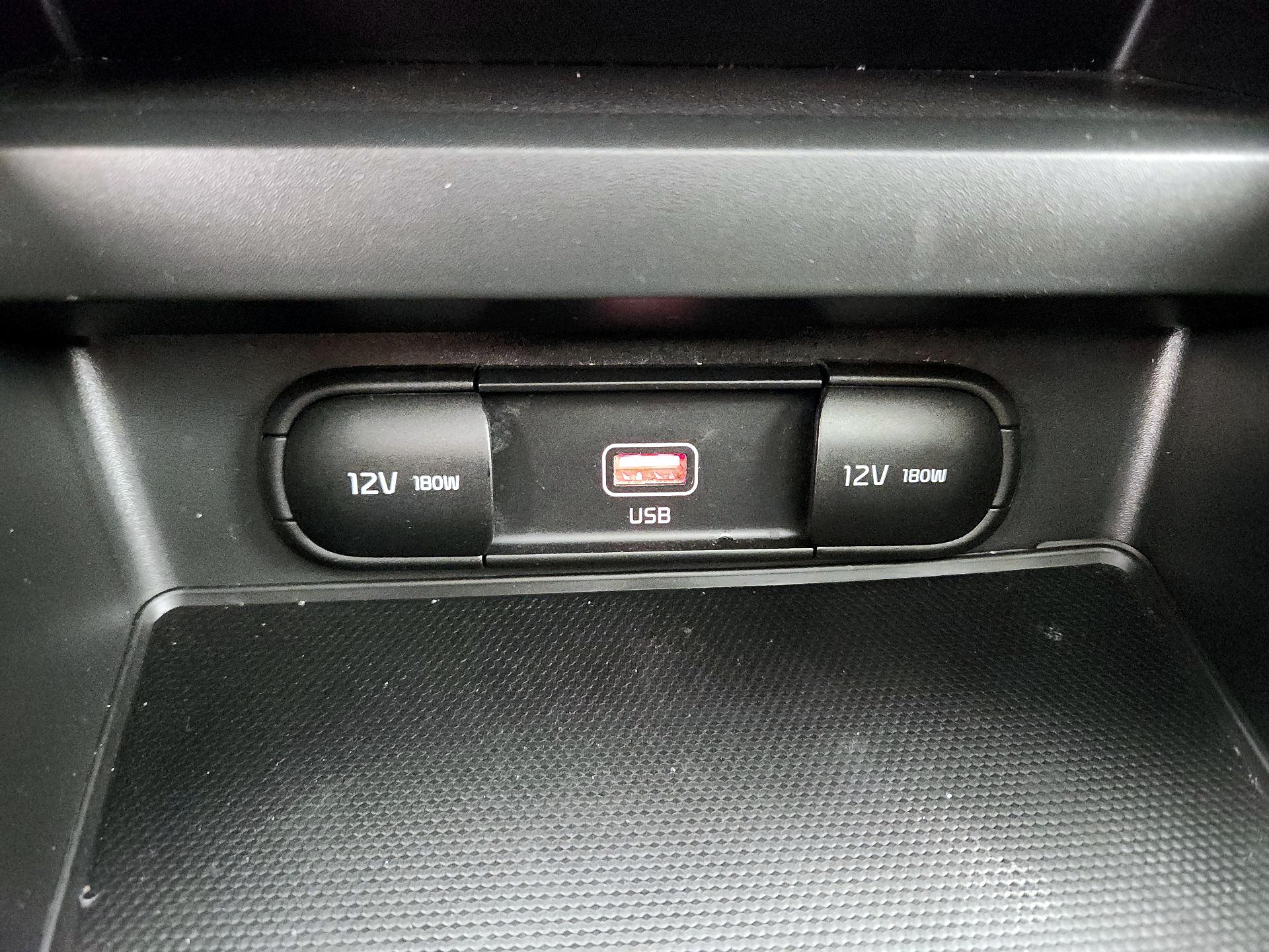 Thumbnail: 2021 Kia Soul - 18