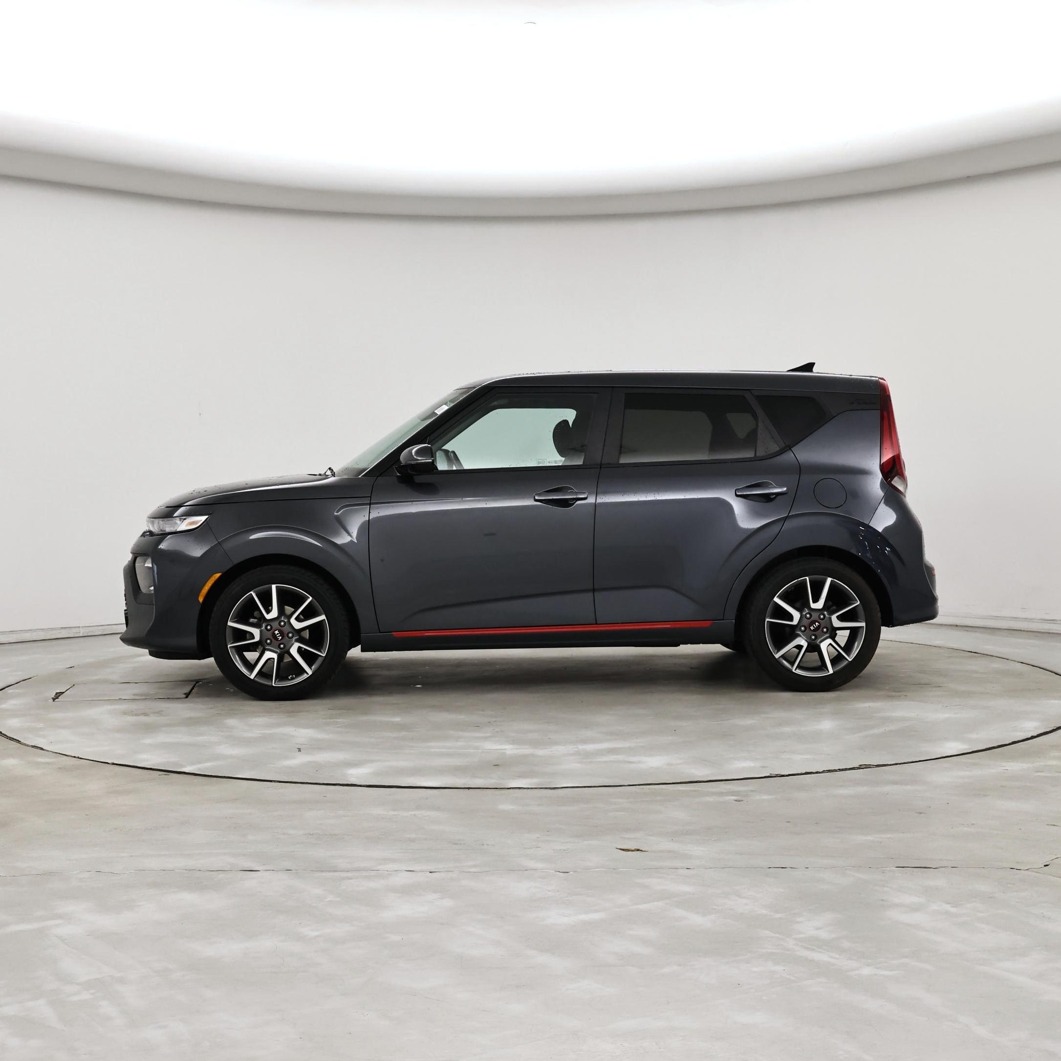 Thumbnail: 2021 Kia Soul - 3