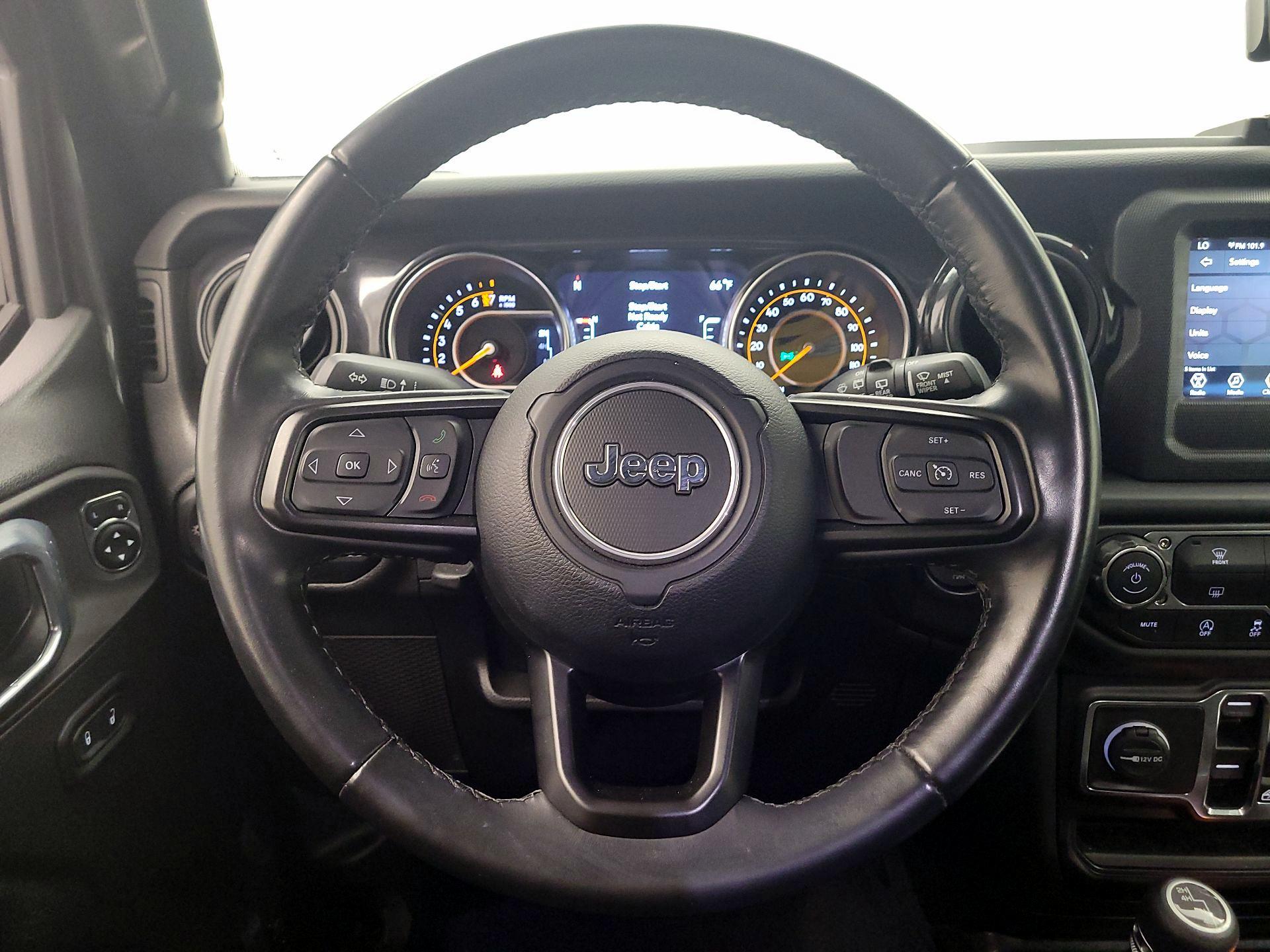 Thumbnail: 2022 Jeep Wrangler - 10