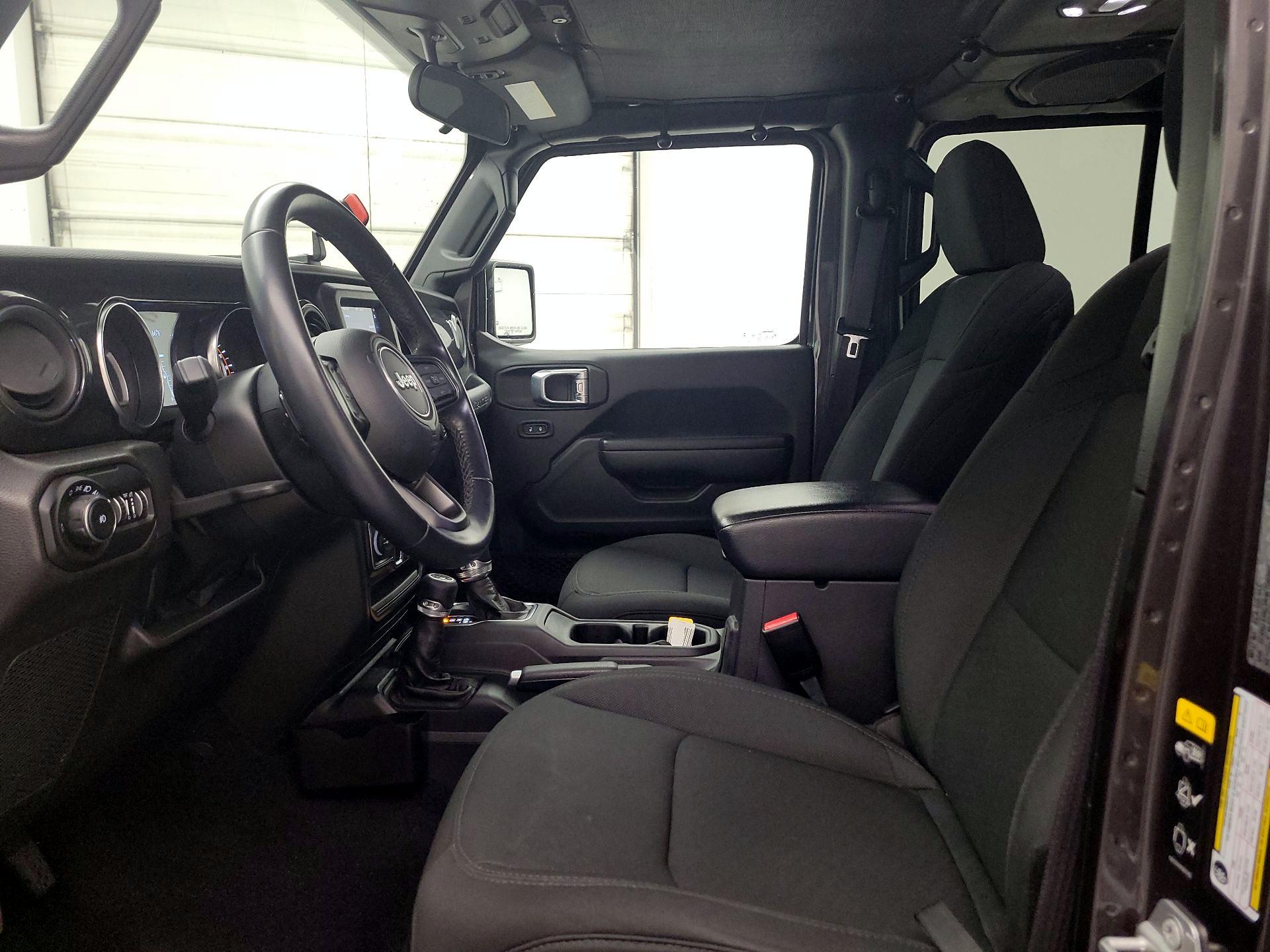 Thumbnail: 2022 Jeep Wrangler - 11