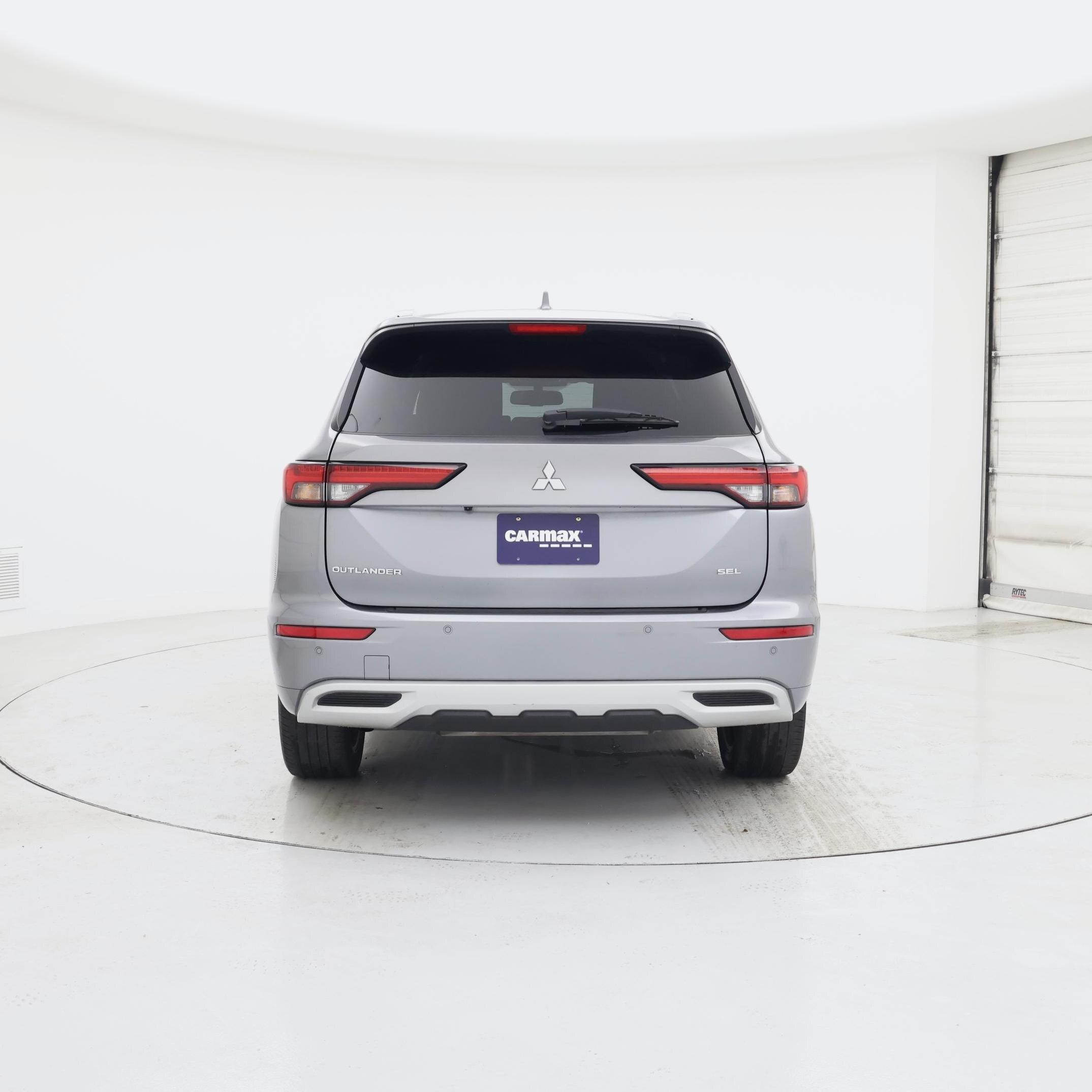 Thumbnail: 2022 Mitsubishi Outlander - 6