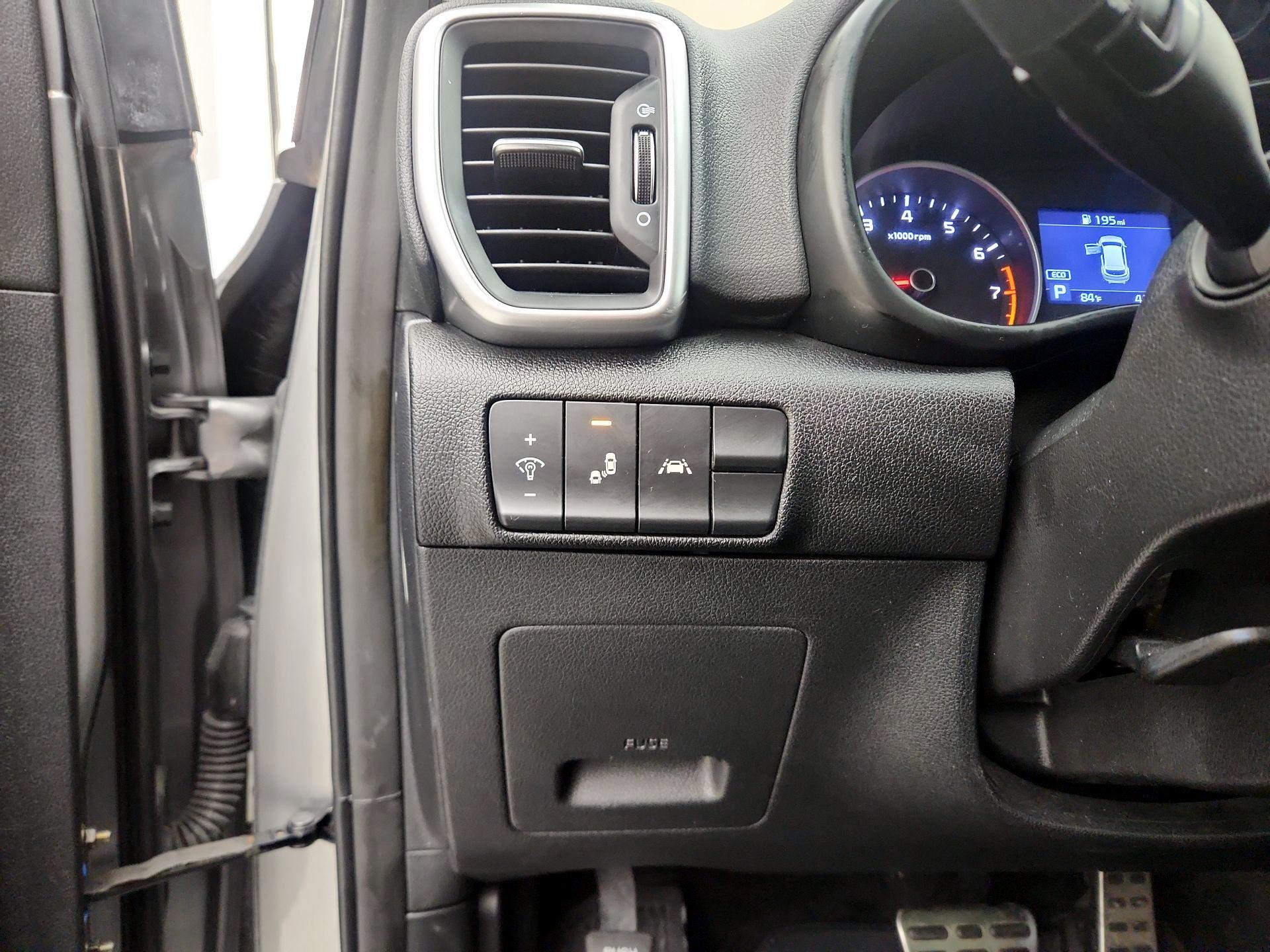 Thumbnail: 2021 Kia Sportage - 13