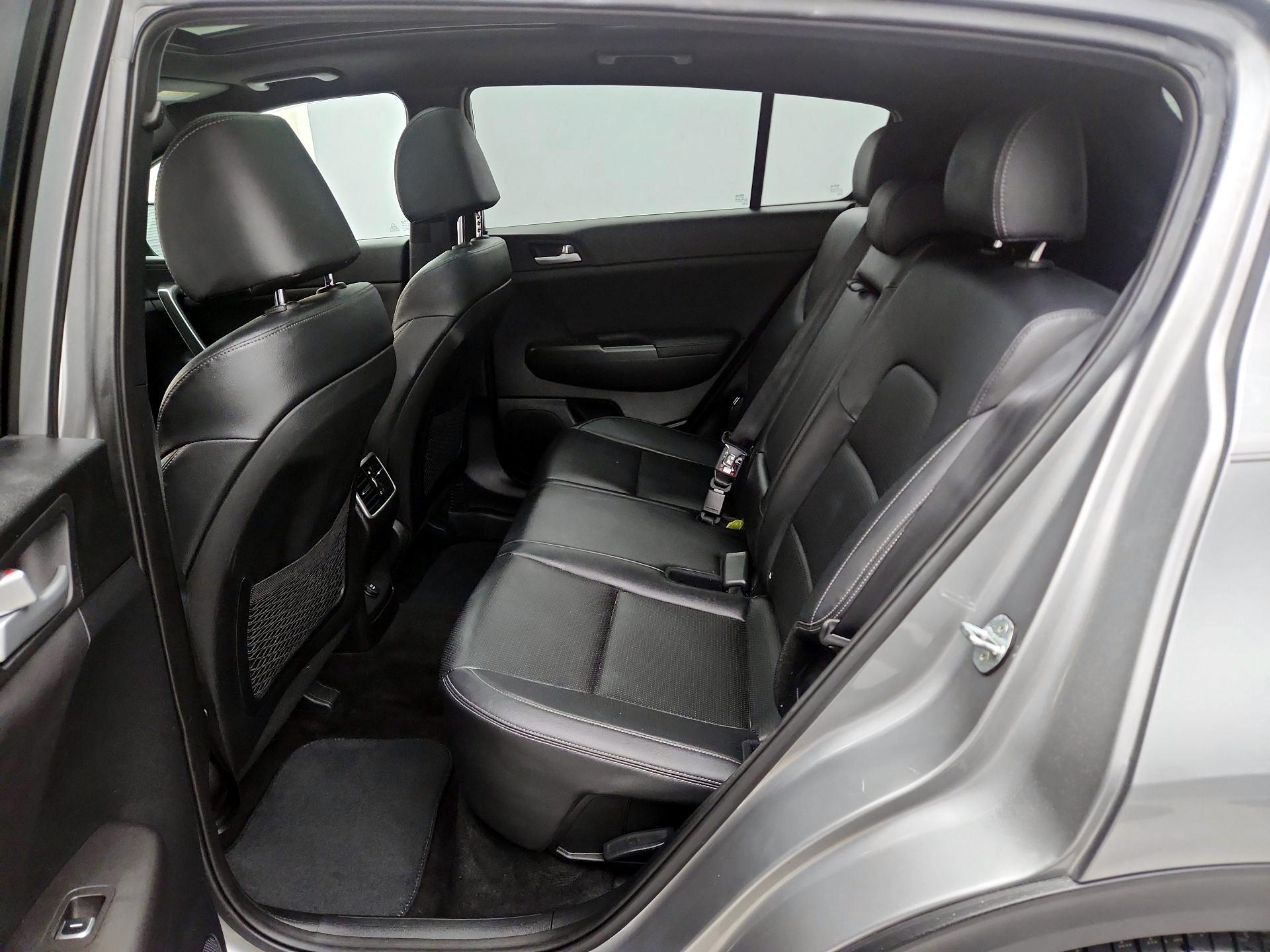 Thumbnail: 2021 Kia Sportage - 20