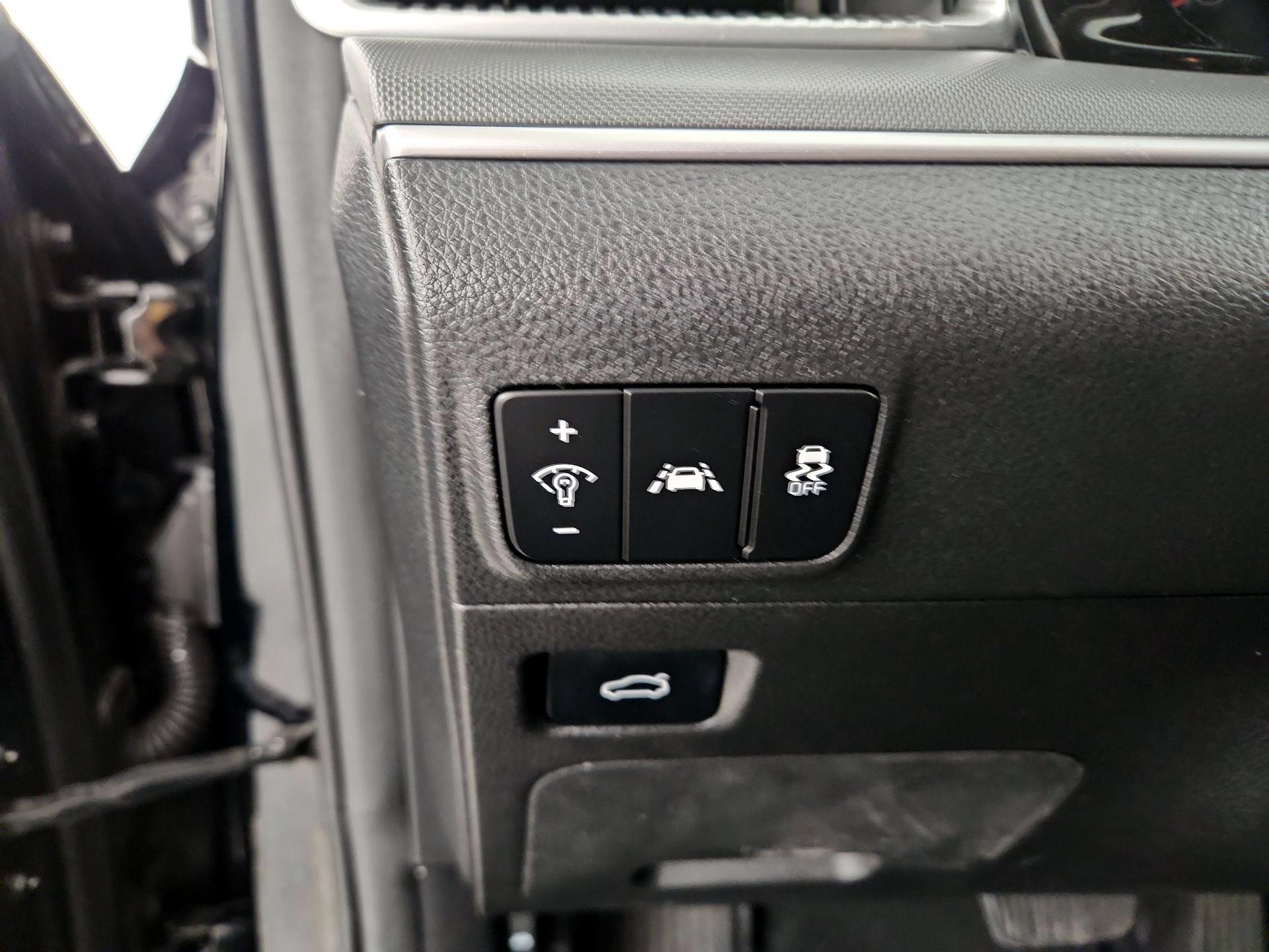 Thumbnail: 2023 Kia K5 - 13