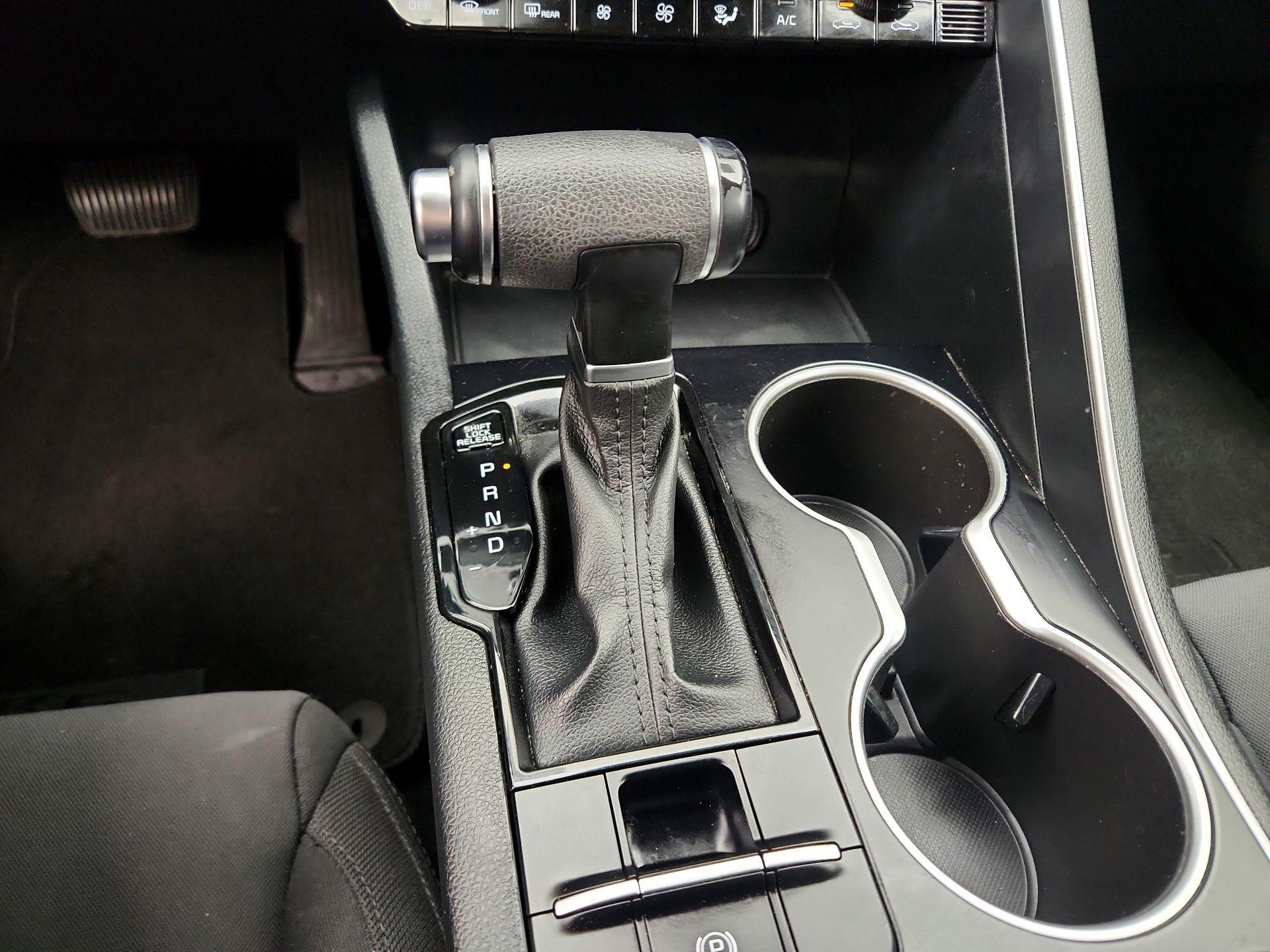 Thumbnail: 2023 Kia K5 - 17