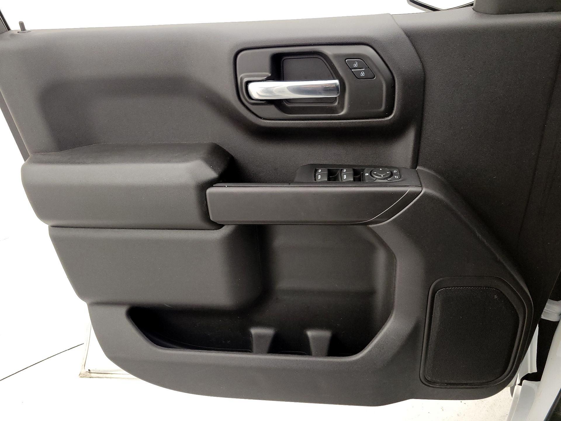 Thumbnail: 2024 Chevrolet Silverado 1500 - 12