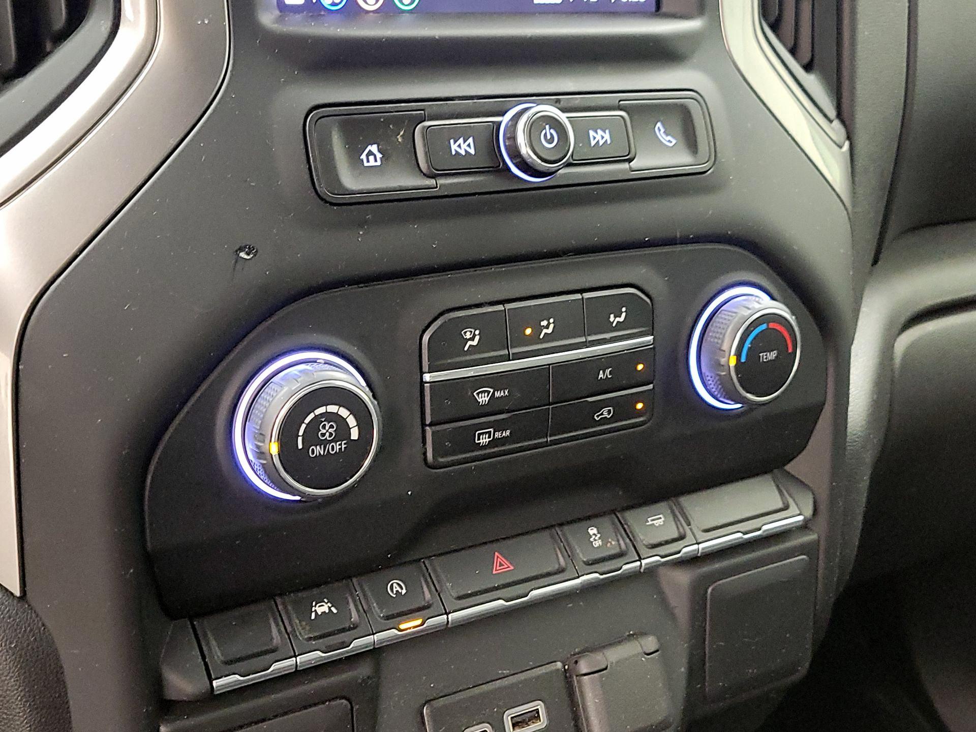 Thumbnail: 2024 Chevrolet Silverado 1500 - 16