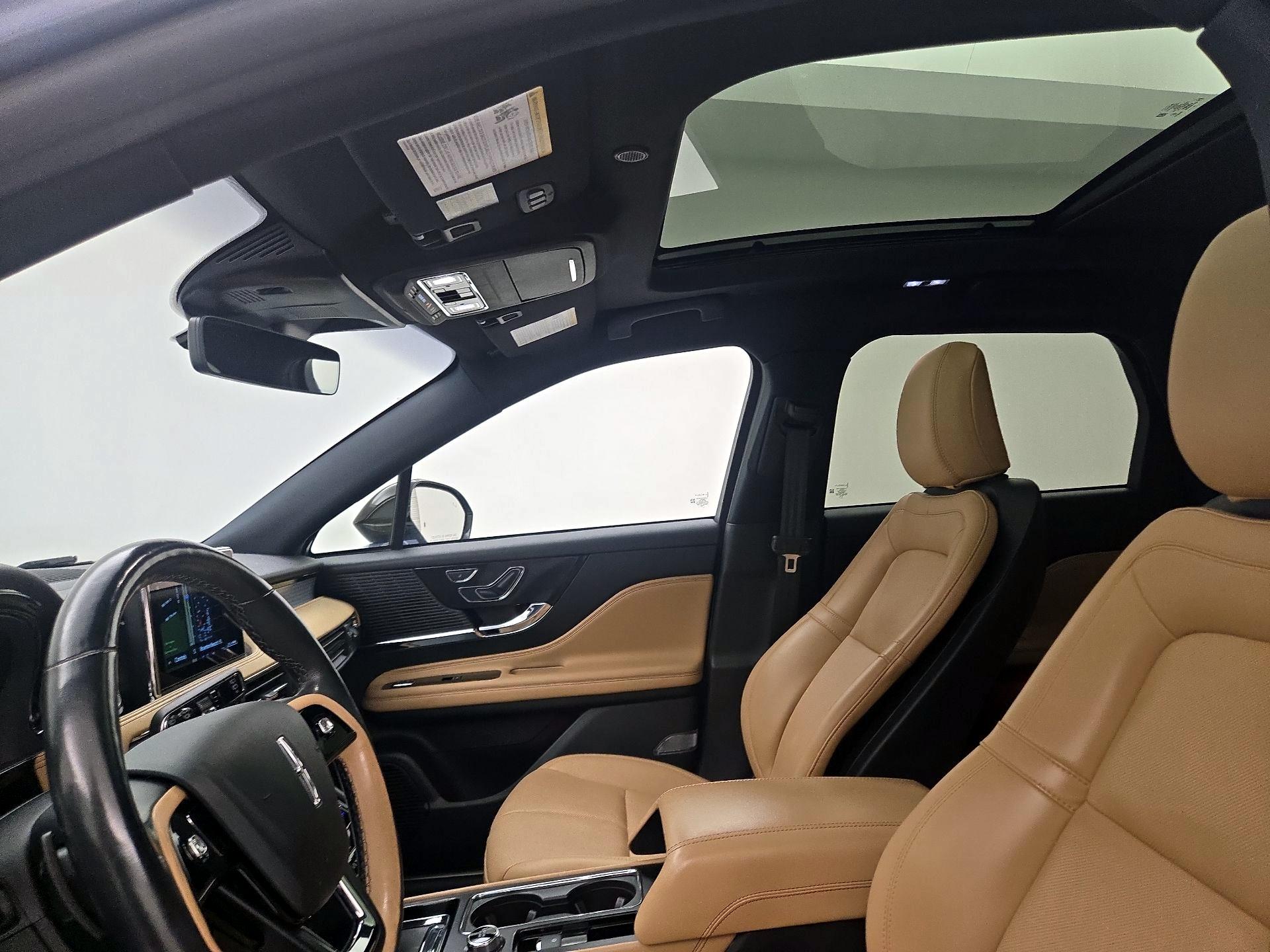 Thumbnail: 2022 Lincoln Corsair - 20