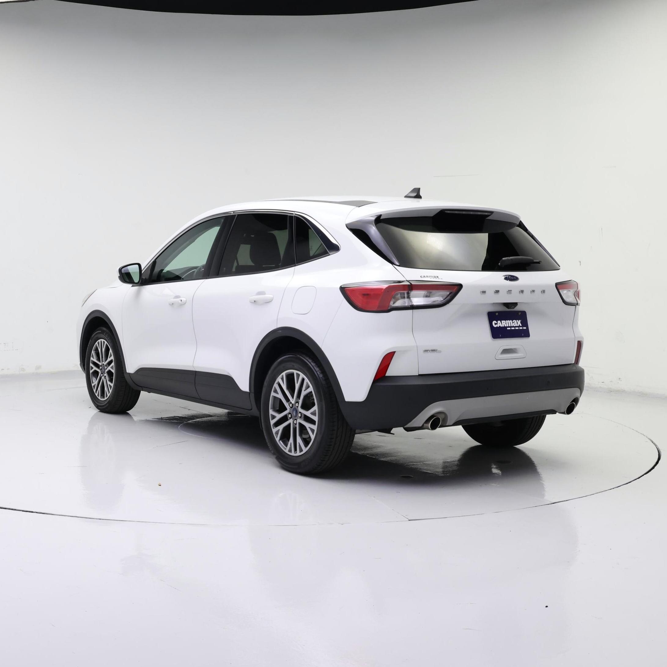 Thumbnail: 2022 Ford Escape - 2